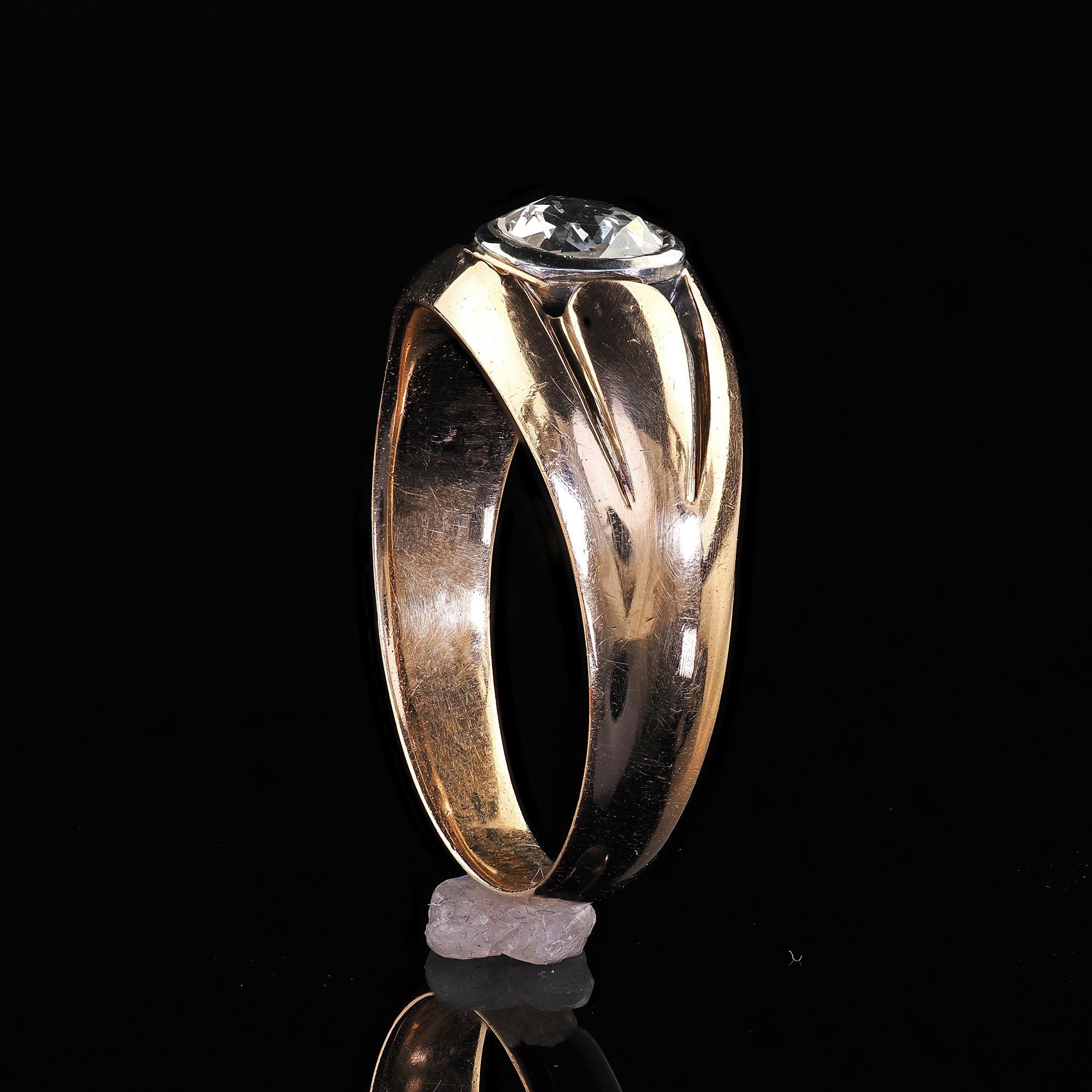 Antique Victorian 14K Yellow Gold Rose Cut Diamond Engagement Ring For Sale 4