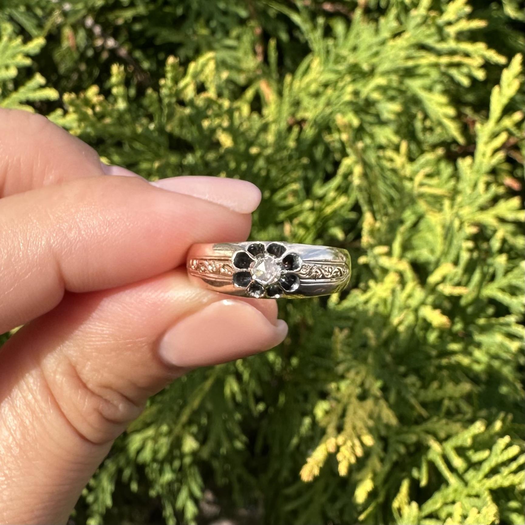 Bague solitaire ancienne victorienne en or jaune 14k, gravée d'un diamant rose Belcher en vente 7