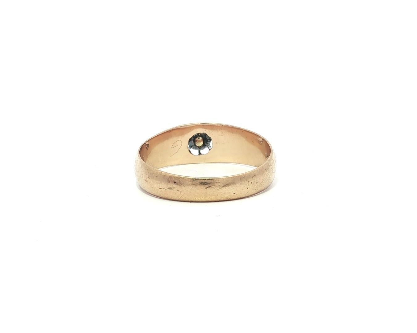 Bague solitaire ancienne victorienne en or jaune 14k, gravée d'un diamant rose Belcher Pour femmes en vente