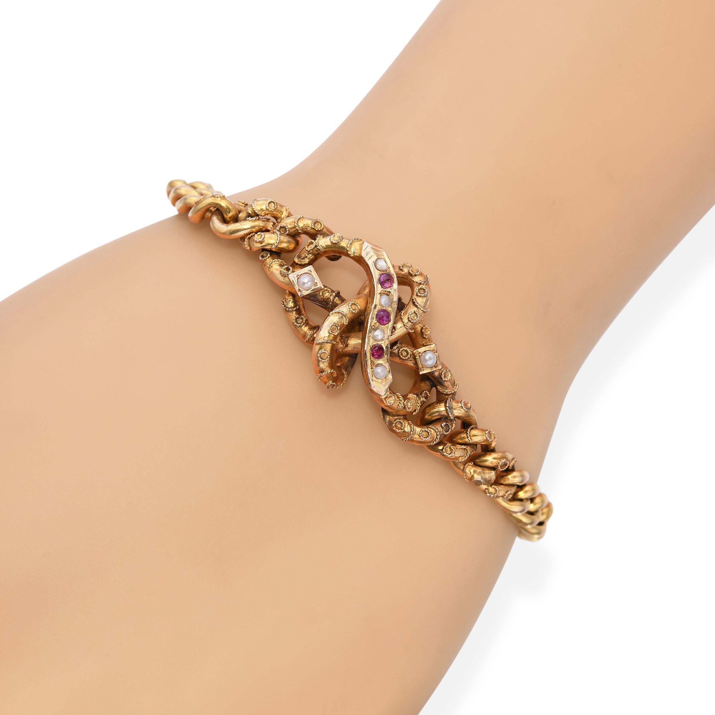 Victorien Antique bracelet victorien à maillons en or jaune 14k avec rubis et perles en vente