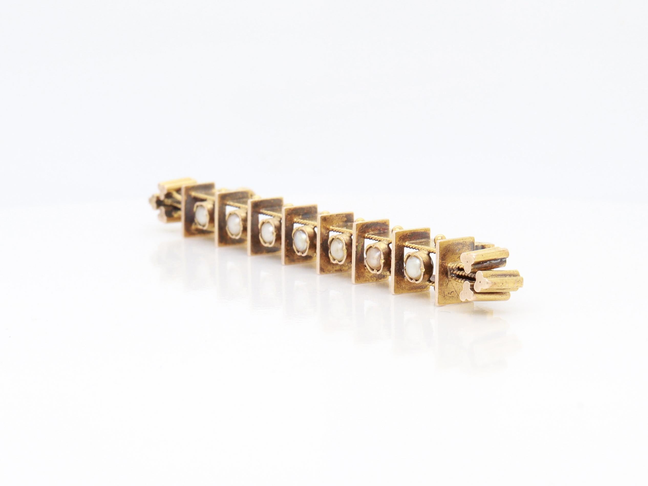Antike viktorianische 14k Gelbgold & Seed Pearl Aesthetic Movement Bar Pin/Brosche Damen im Angebot