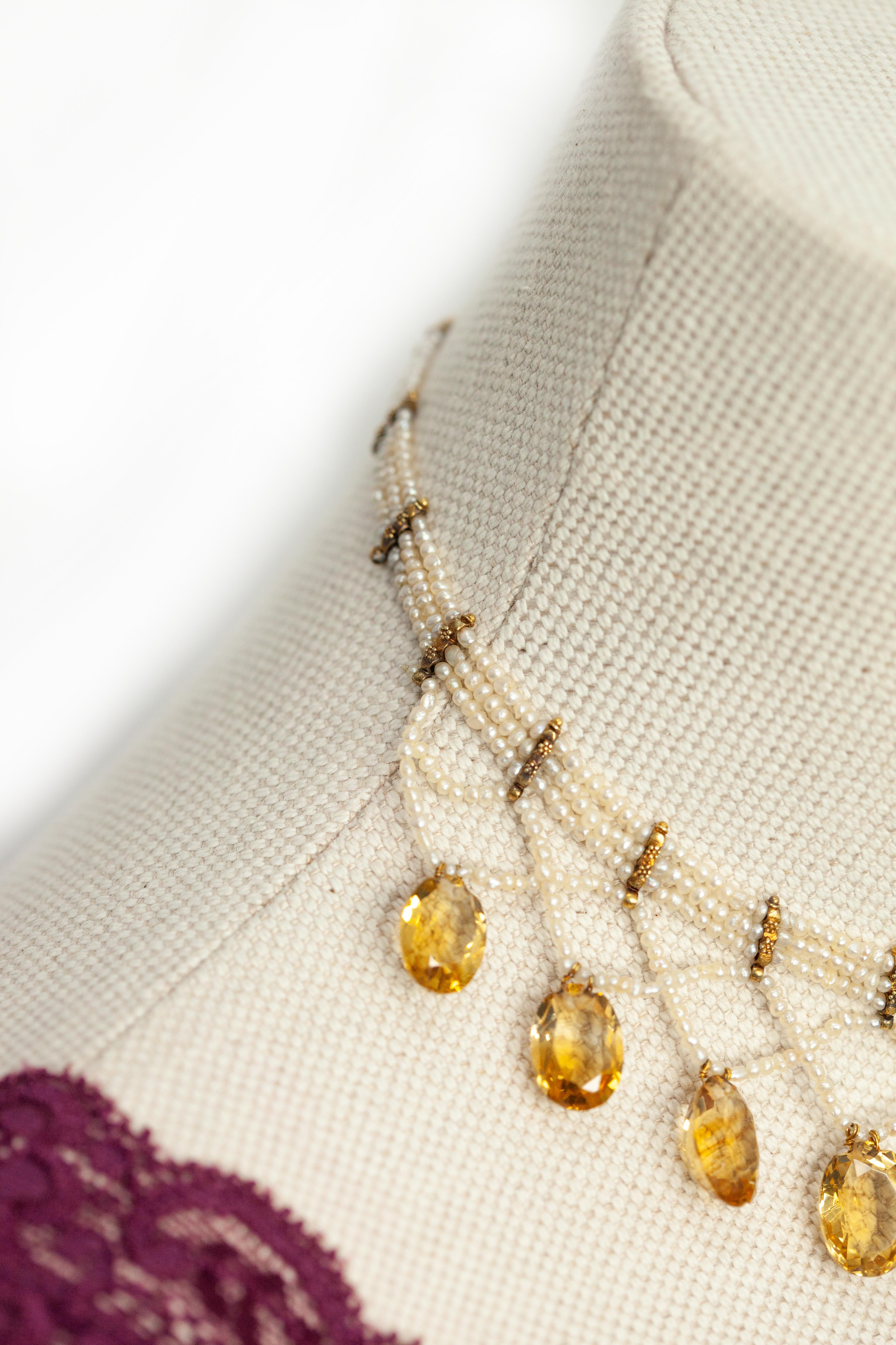 Antique Victorian 14K Yellow Gold Seed Pearl Citrine Choker Necklace im Angebot 10