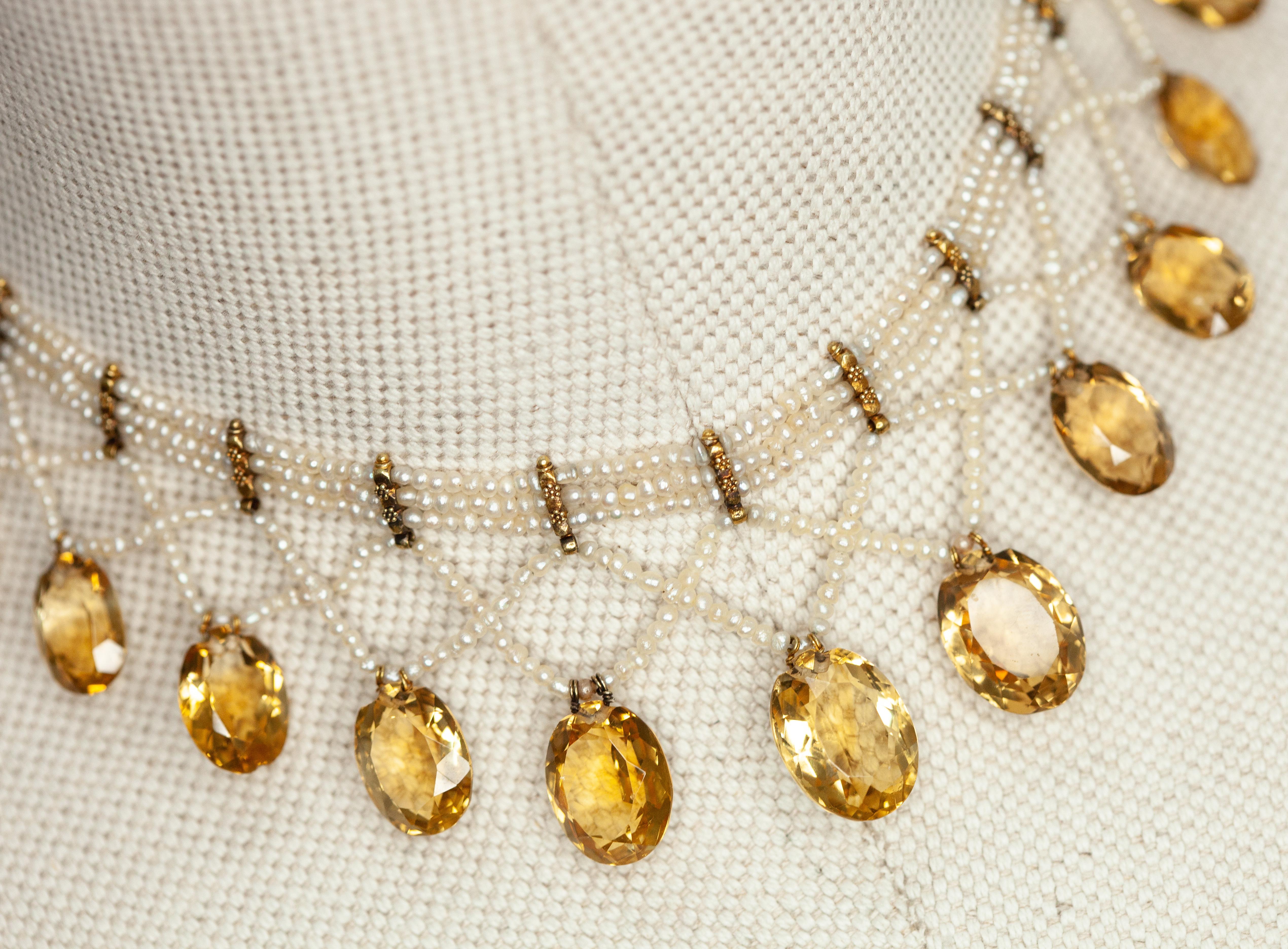 Antique Victorian 14K Yellow Gold Seed Pearl Citrine Choker Necklace (Viktorianisch) im Angebot