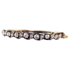 Bracelet jonc victorien ancien en or jaune 14 carats avec plateau en argent et diamants taille vieille mine