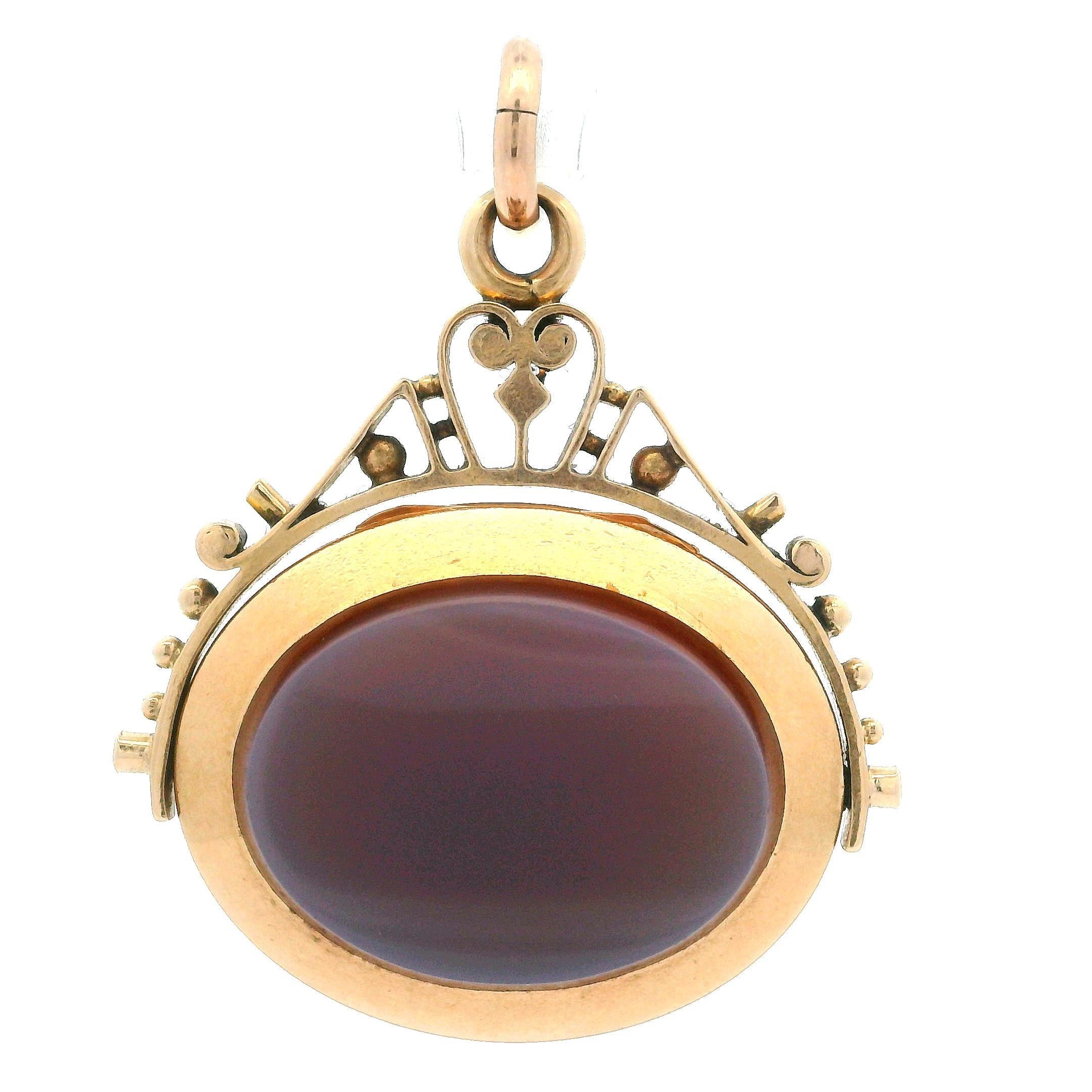 Pendentif victorien ancien en or jaune 14 carats avec agate non sculptée et tourbillonnant ouvert en vente 2