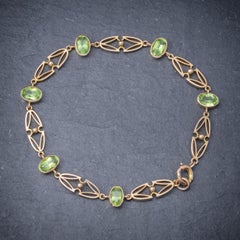 Antique Victorian 15 Carat Gold Peridot Necklace and Bracelet Set, circa 1900
