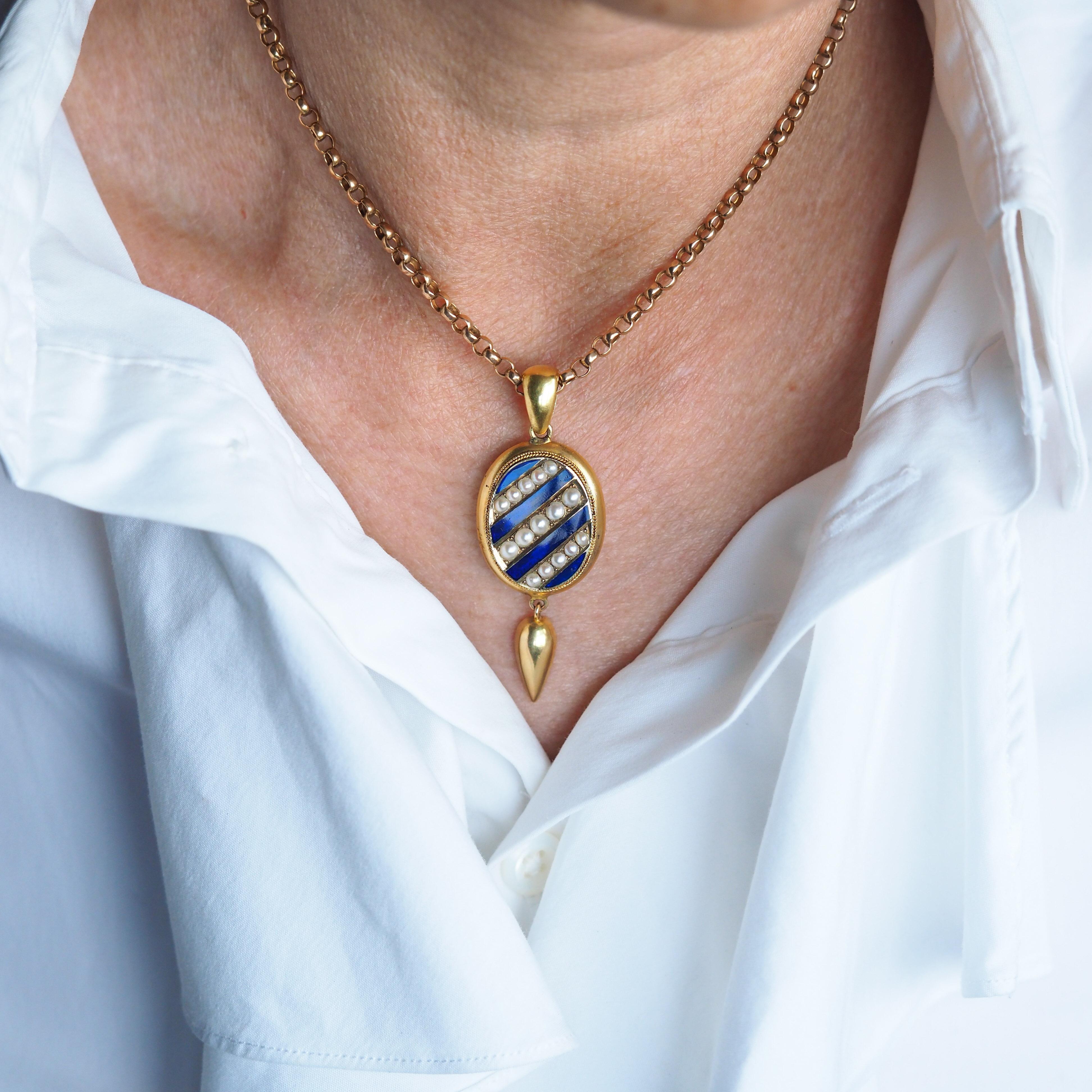 Antica collana vittoriana in oro 15 carati con smalto blu e ciondolo di perle - c.1880 in vendita 6