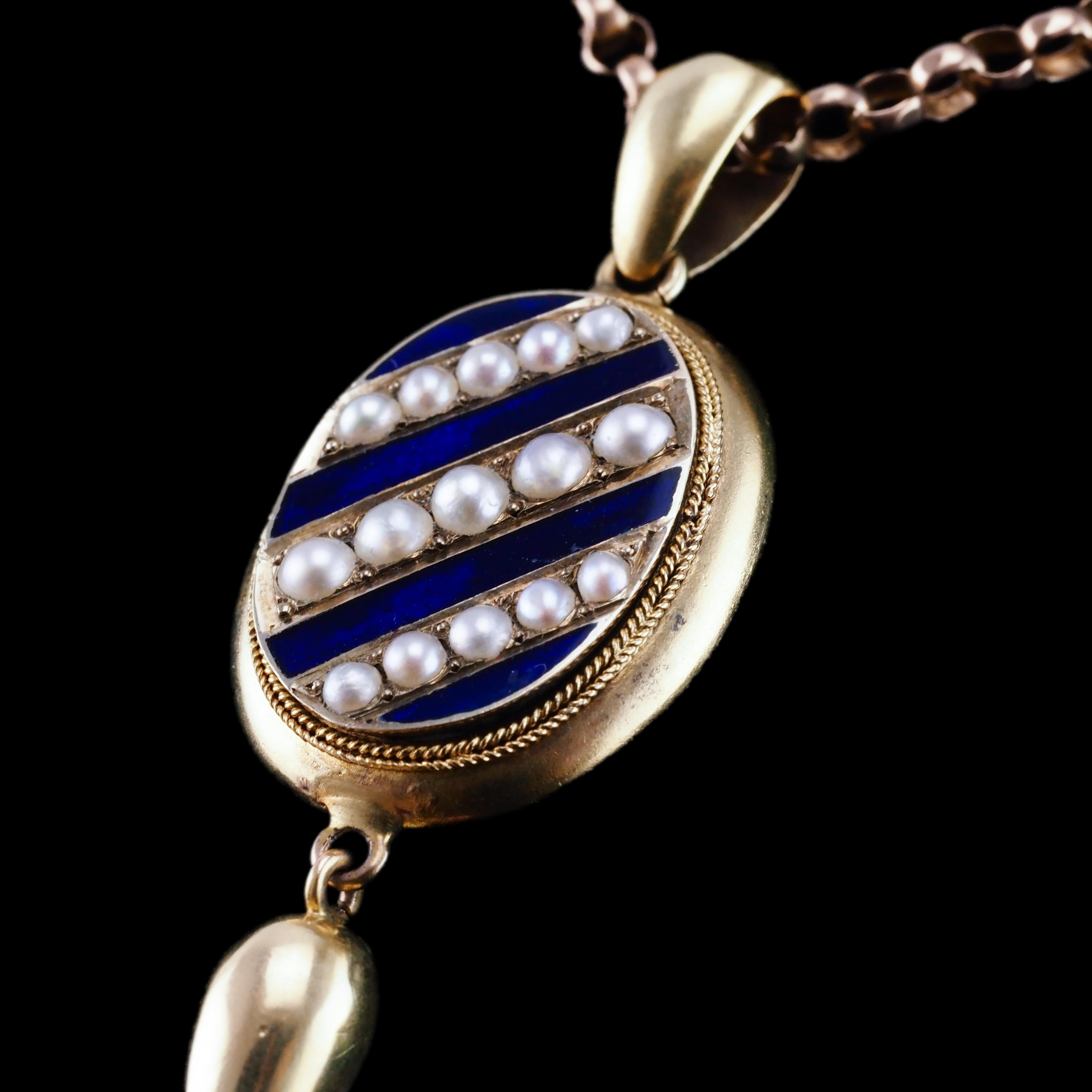 Antica collana vittoriana in oro 15 carati con smalto blu e ciondolo di perle - c.1880 In condizioni buone in vendita a London, GB