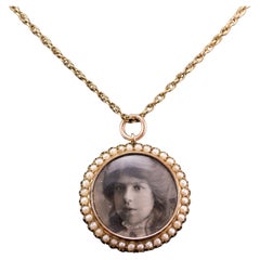 Antique Victorian 15K Gold Locket Pendant with Cluster Pearl Border, c.1890s