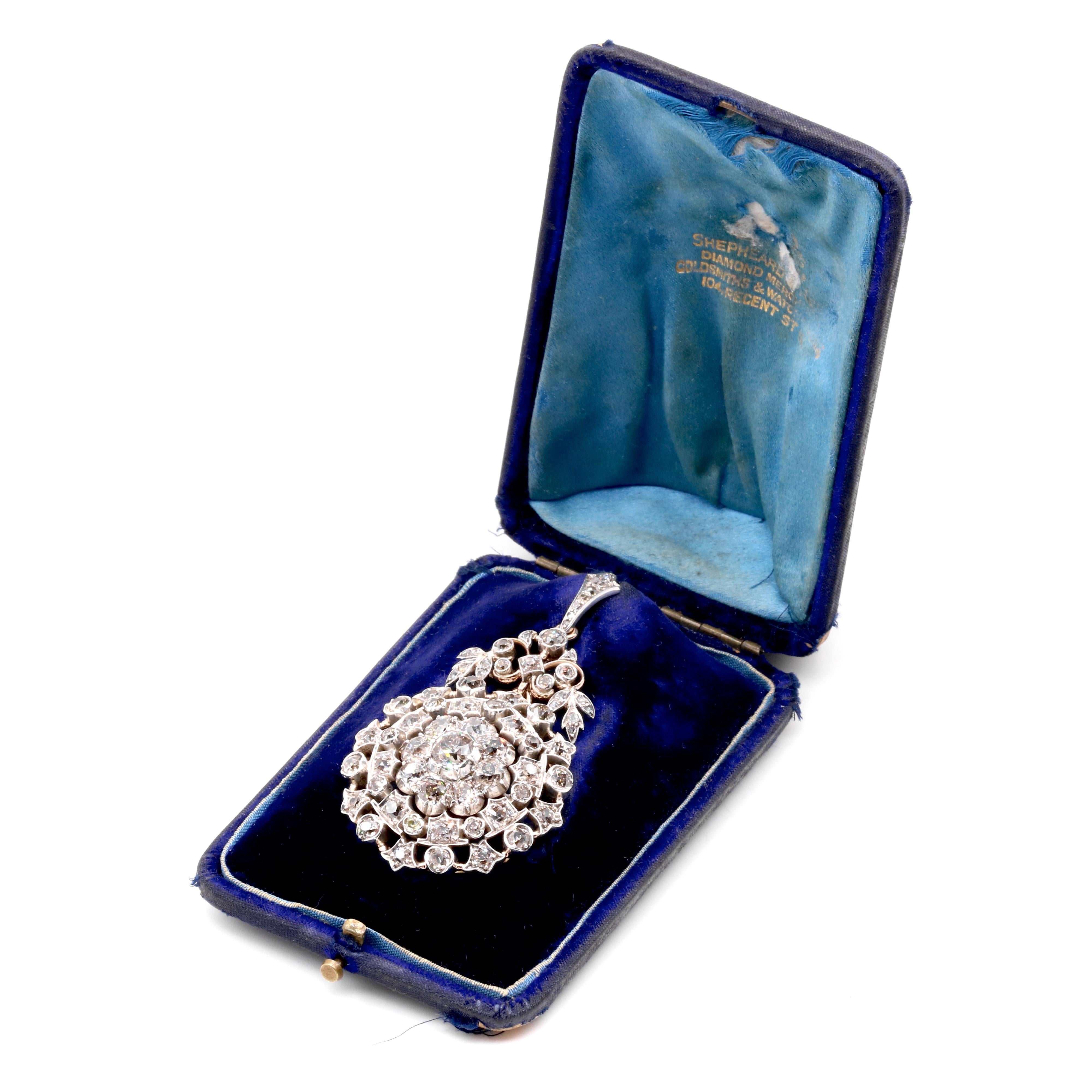 Pendentif et broche victorien ancien en or et argent 15 carats avec diamants taille ancienne de 10,8 carats en vente 7