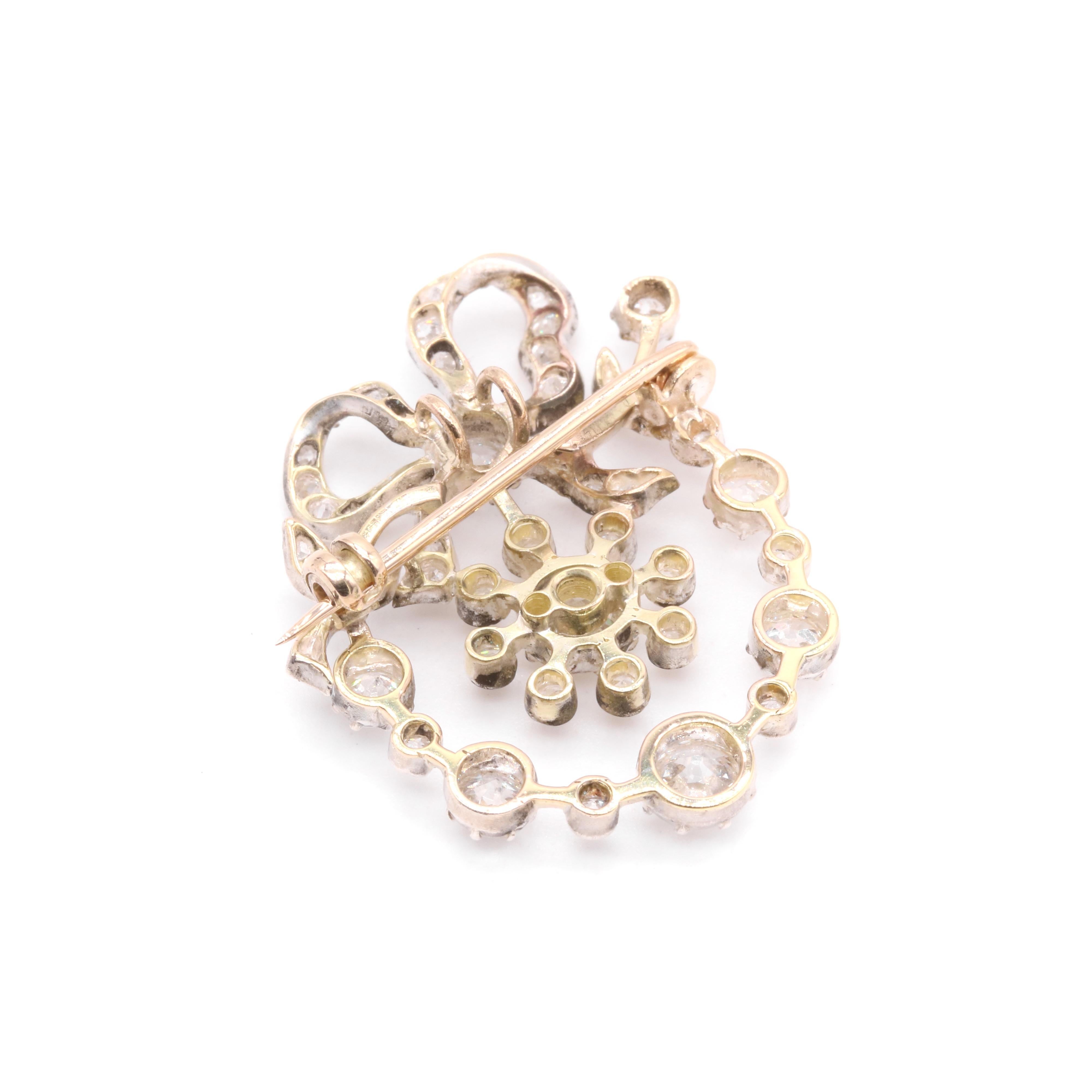 Femenino o masculino Antiguo broche y colgante victoriano de oro de 15 quilates y plata con diamantes talla antigua de 2,82 quilates en venta