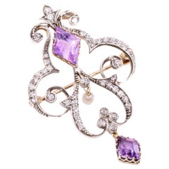 Antiguo colgante o broche victoriano de oro y plata de 15 quilates con amatista, diamantes y perlas