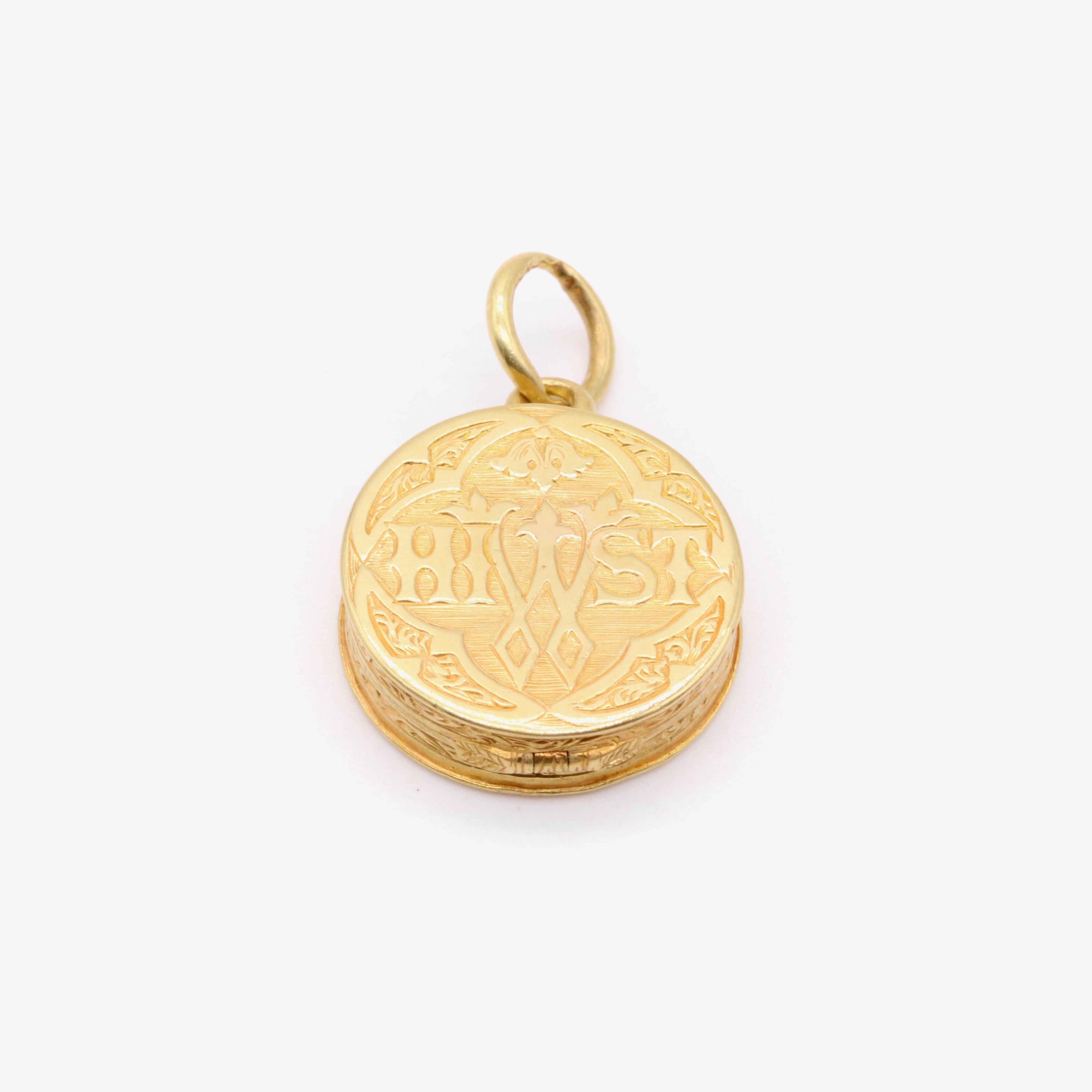 locket hinge