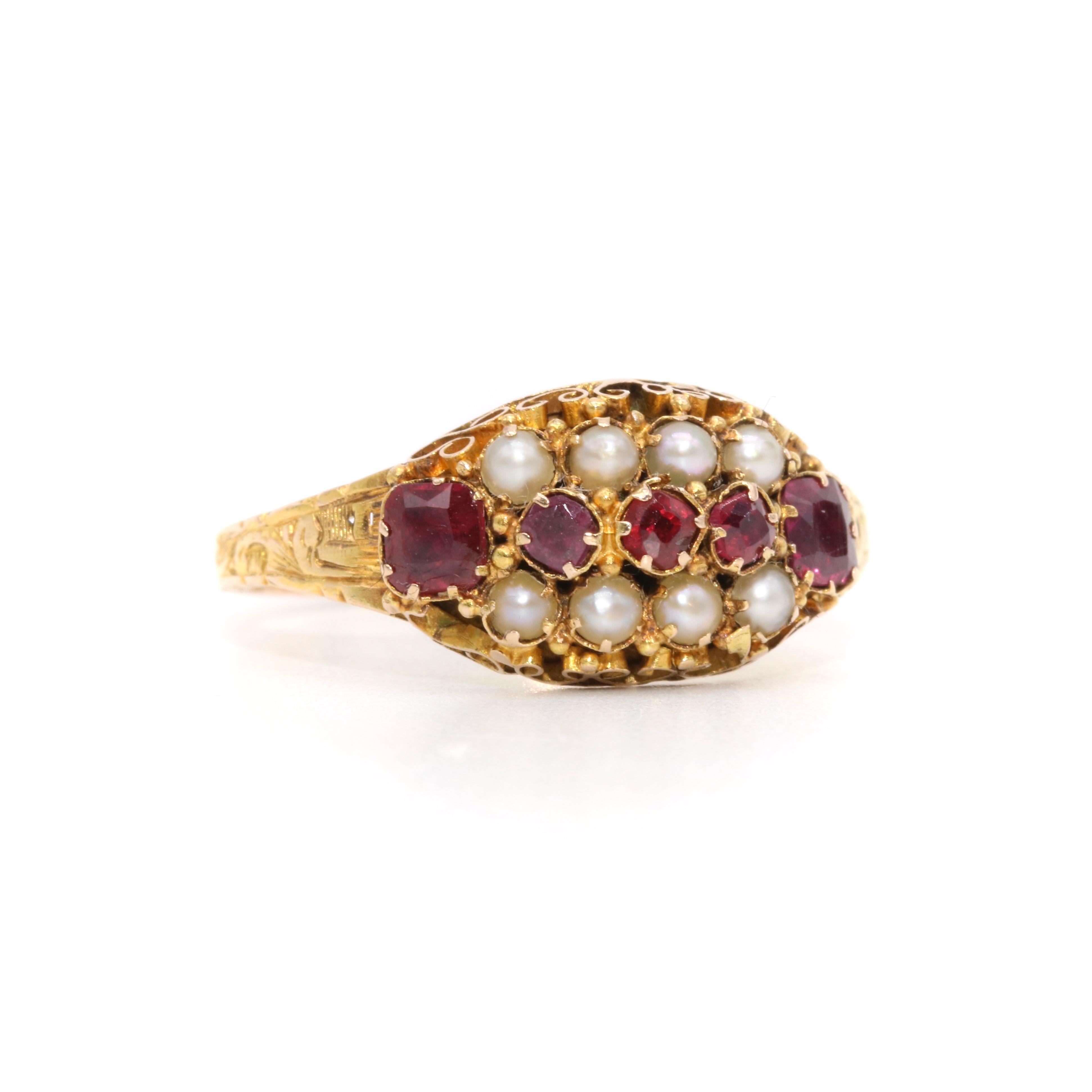 Antique Victorian 15K Yellow Gold Garnet and Pearl Ring with Engraved Band In Good Condition In Staines-Upon-Thames, GB