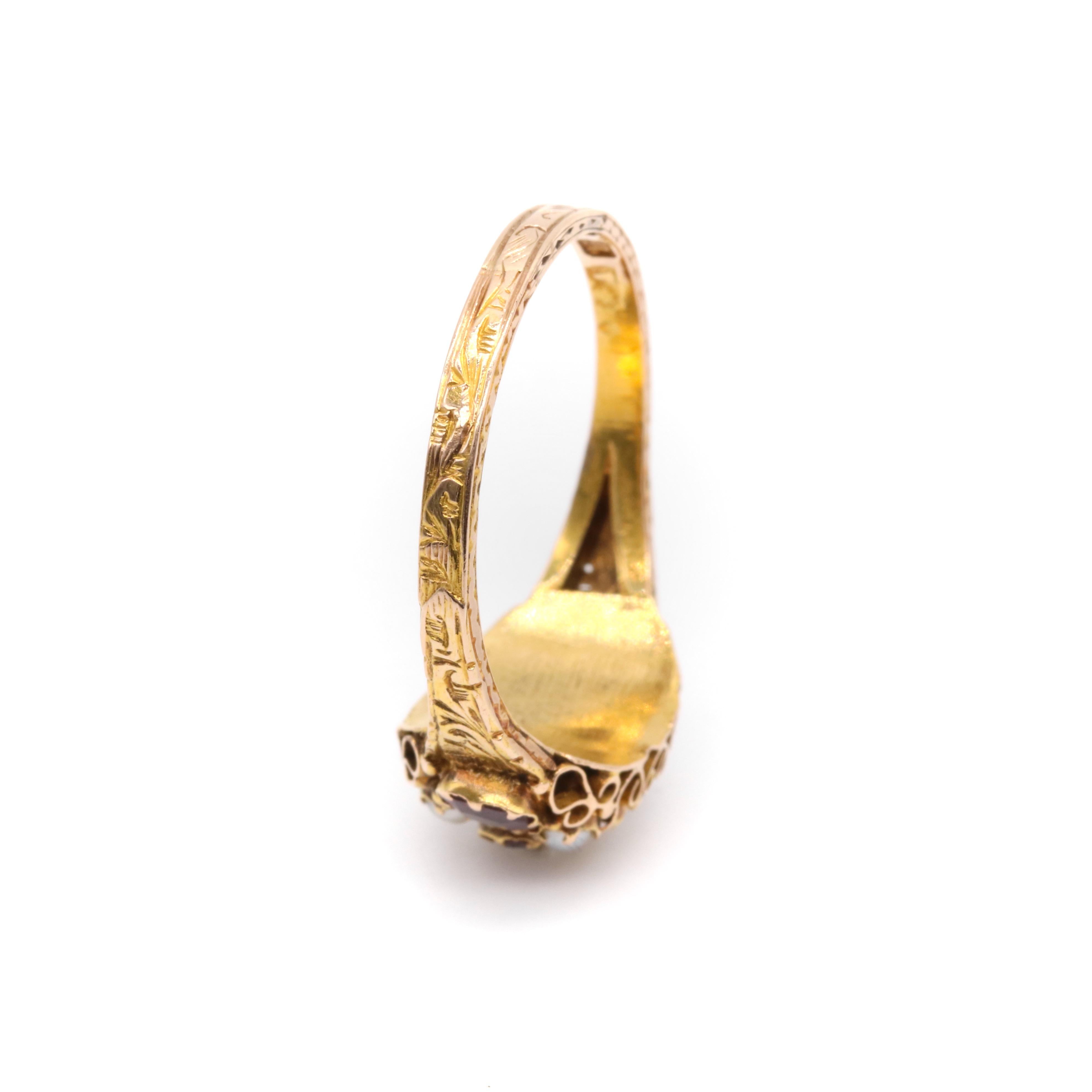 Antique Victorian 15K Yellow Gold Garnet and Pearl Ring with Engraved Band 4