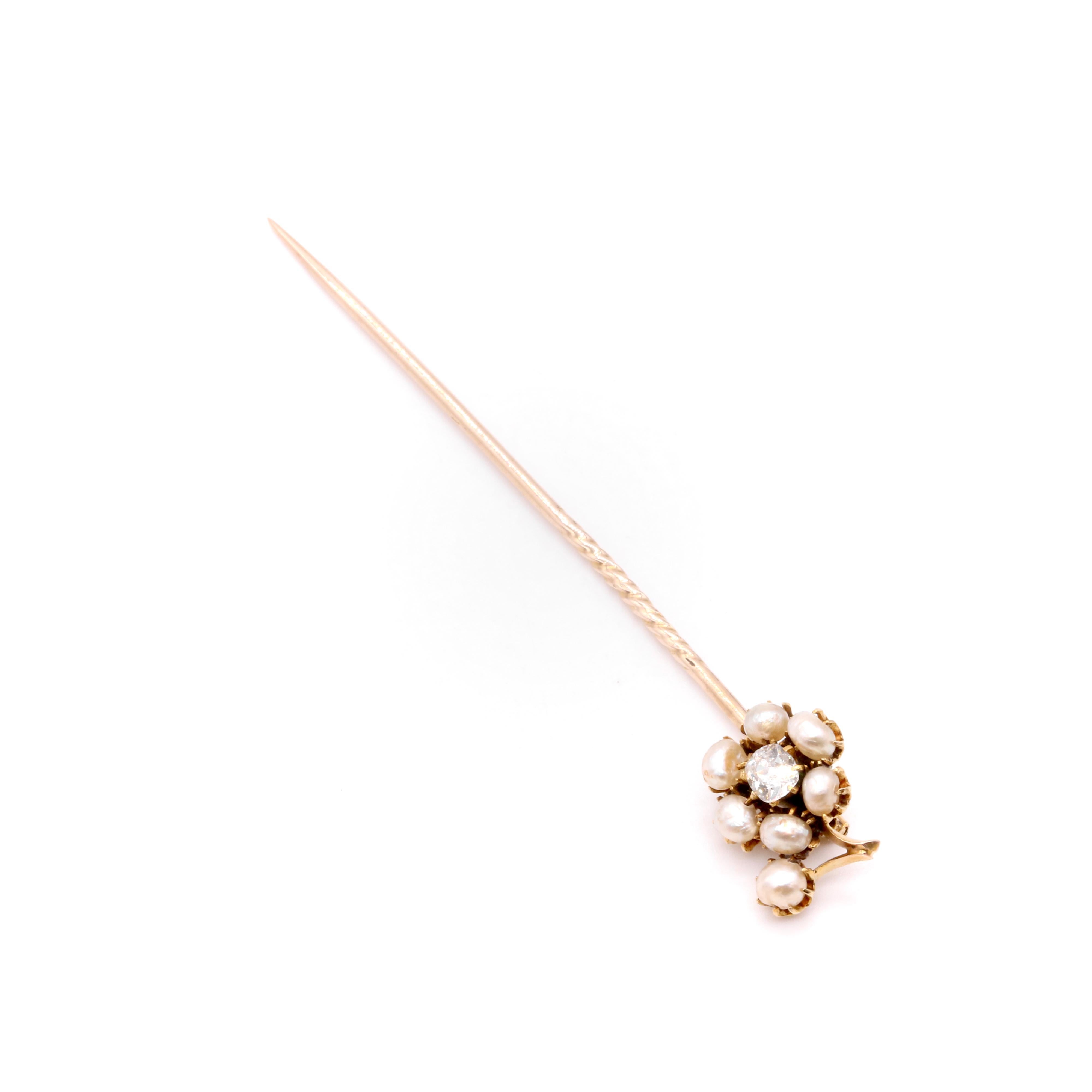Antique Victorian 15K Yellow Gold Old Mine Cut Diamond & Pearl Flower Stick Pin For Sale 4