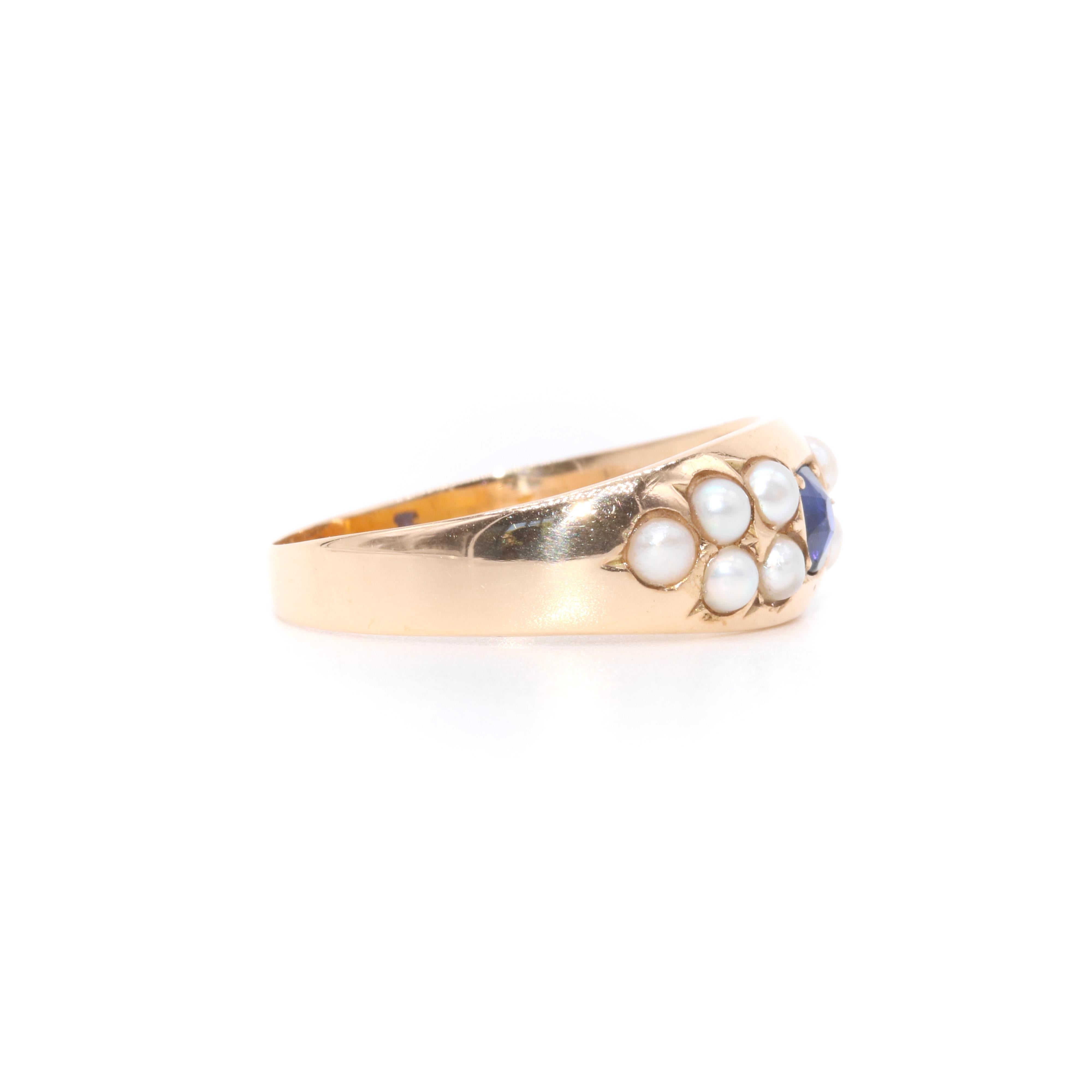 Antique Victorian 15K Yellow Gold Sapphire and Pearl Band Ring For Sale 1