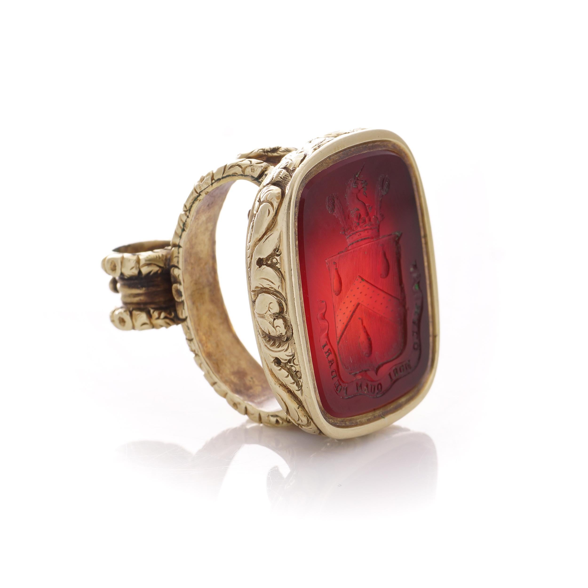 Women's or Men's Antique Victorian 15kt yellow gold seal/fob pendant  with carved carnelian  For Sale