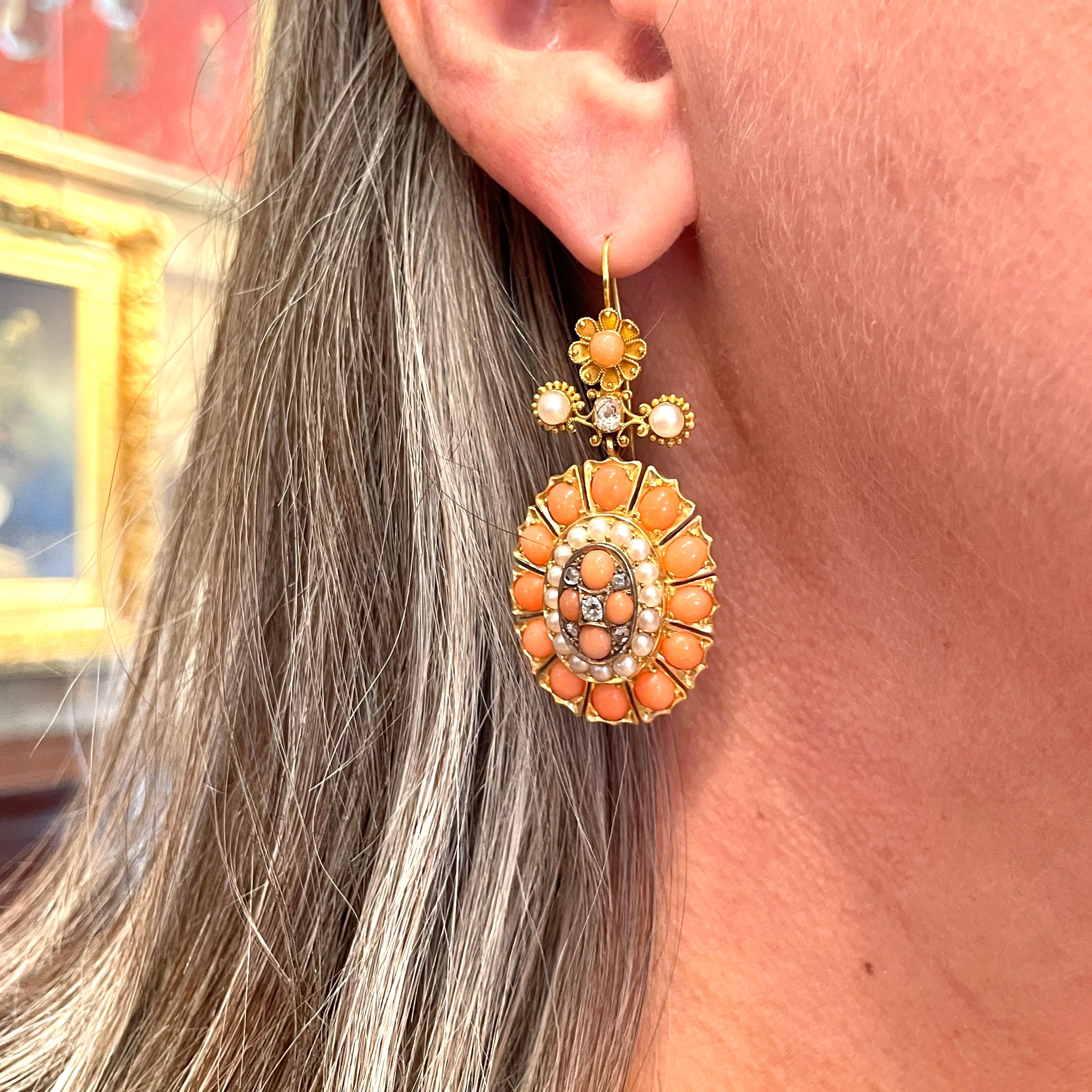 Antique Victorian 18 Carat Gold Coral, Pearl and Diamond Suite, Circa 1860-80 For Sale 4