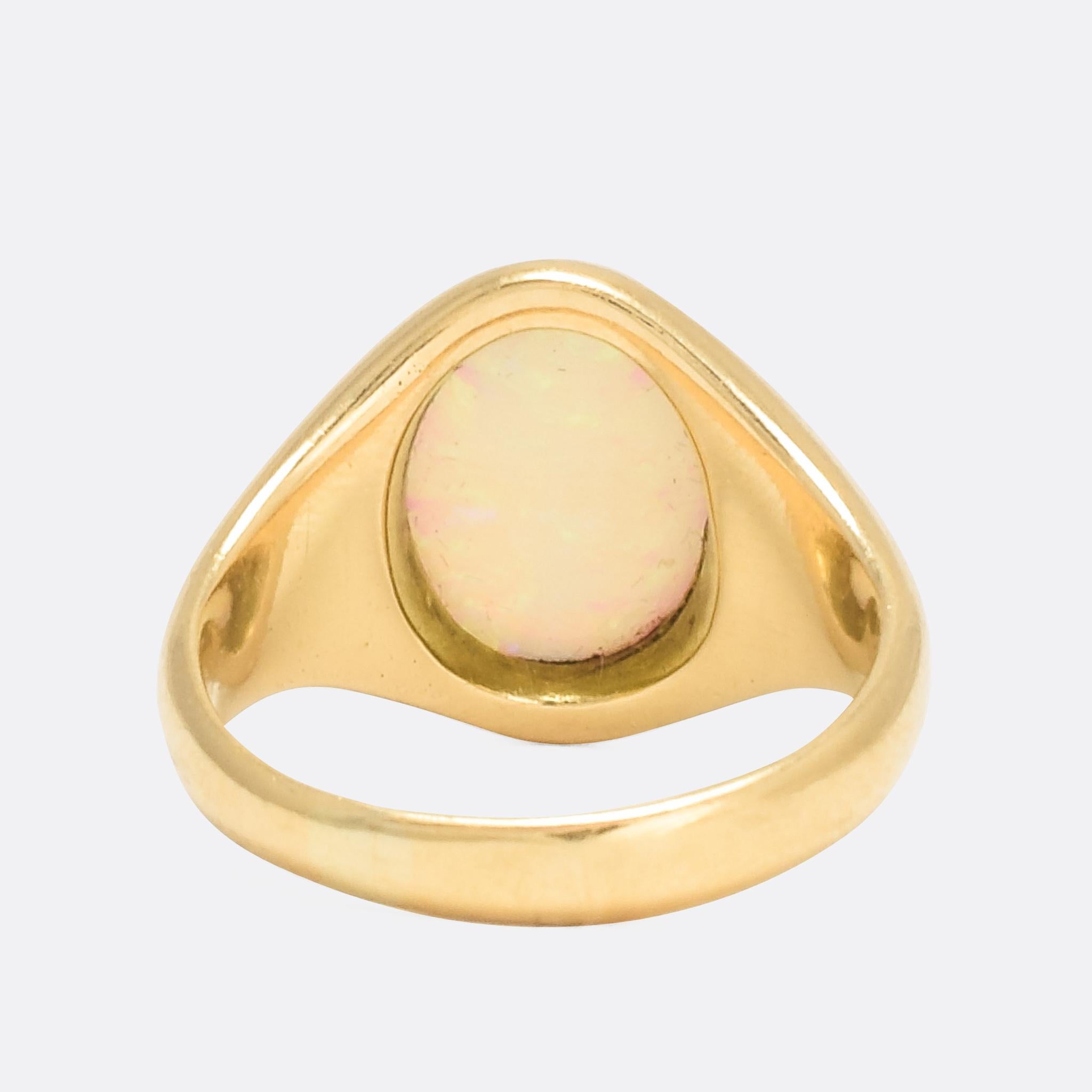 Women's or Men's Antique Victorian 18 Karat Gold Opal Signet Ring