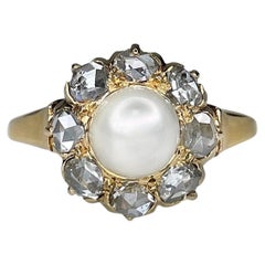 Viktorianischer 18 Karat Gold Perlen-Cluster-Ring mit 0,40 Karat Diamant im Rosenschliff im Rosenschliff