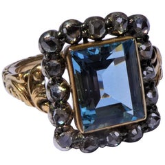 Antique Victorian 18 Karat Gold Silver Rose Cut Diamonds Aquamarine Ring