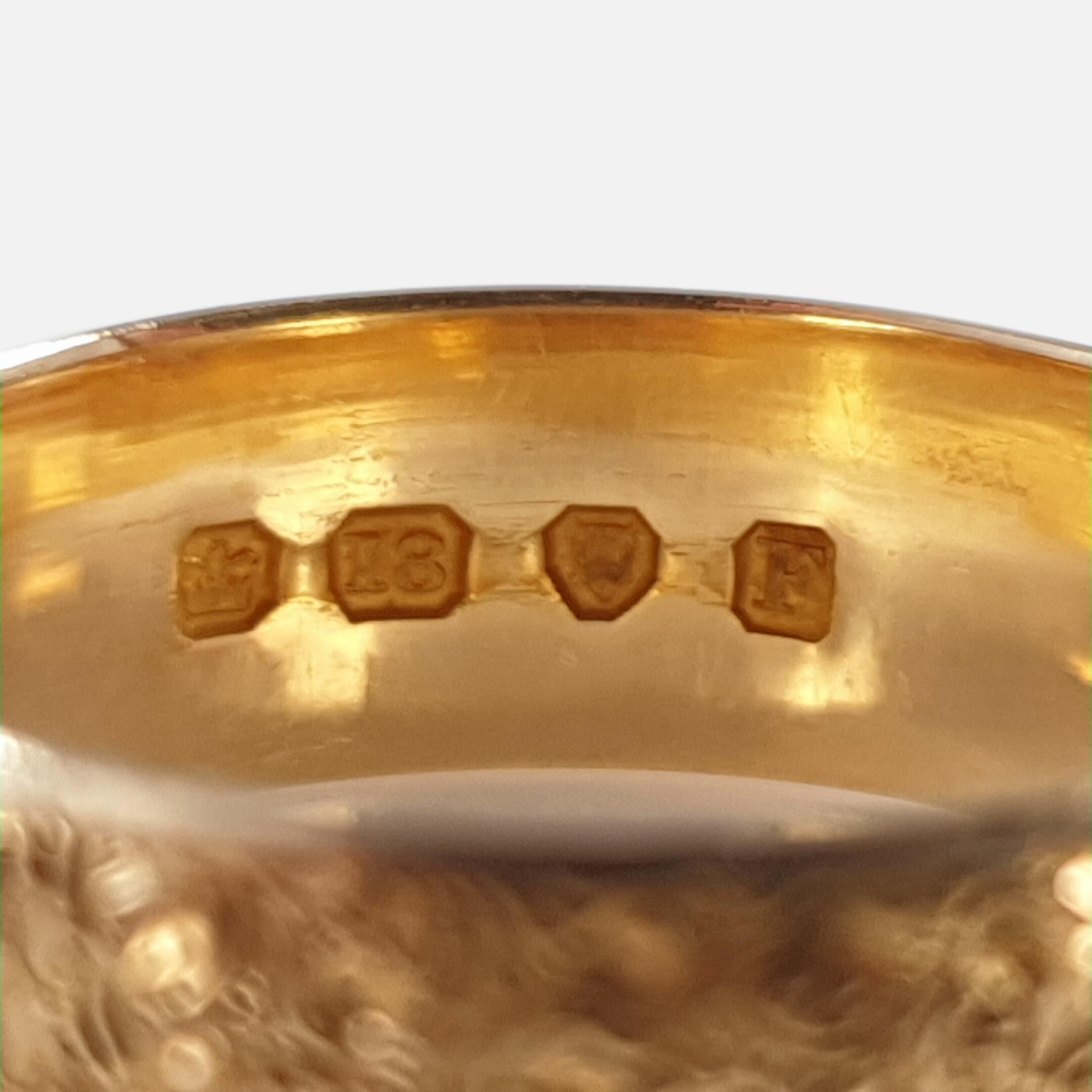 gold engraved rings