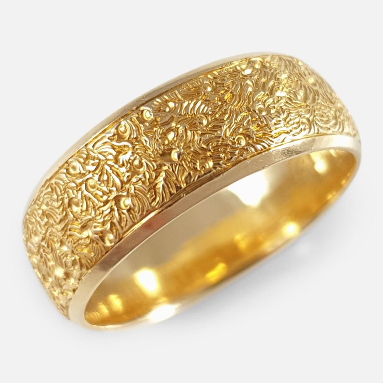 Antique Victorian 18 Karat Yellow Gold Engraved Wedding
