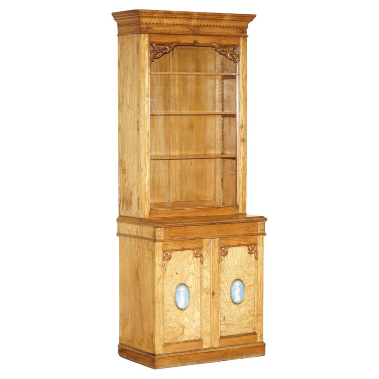 ANTIQUE ViCTORIAN 1840 A BLAIN and SON LIVERPOOL POLLARD OAK BOOKCASE CUPBOARD For Sale at 1stDibs