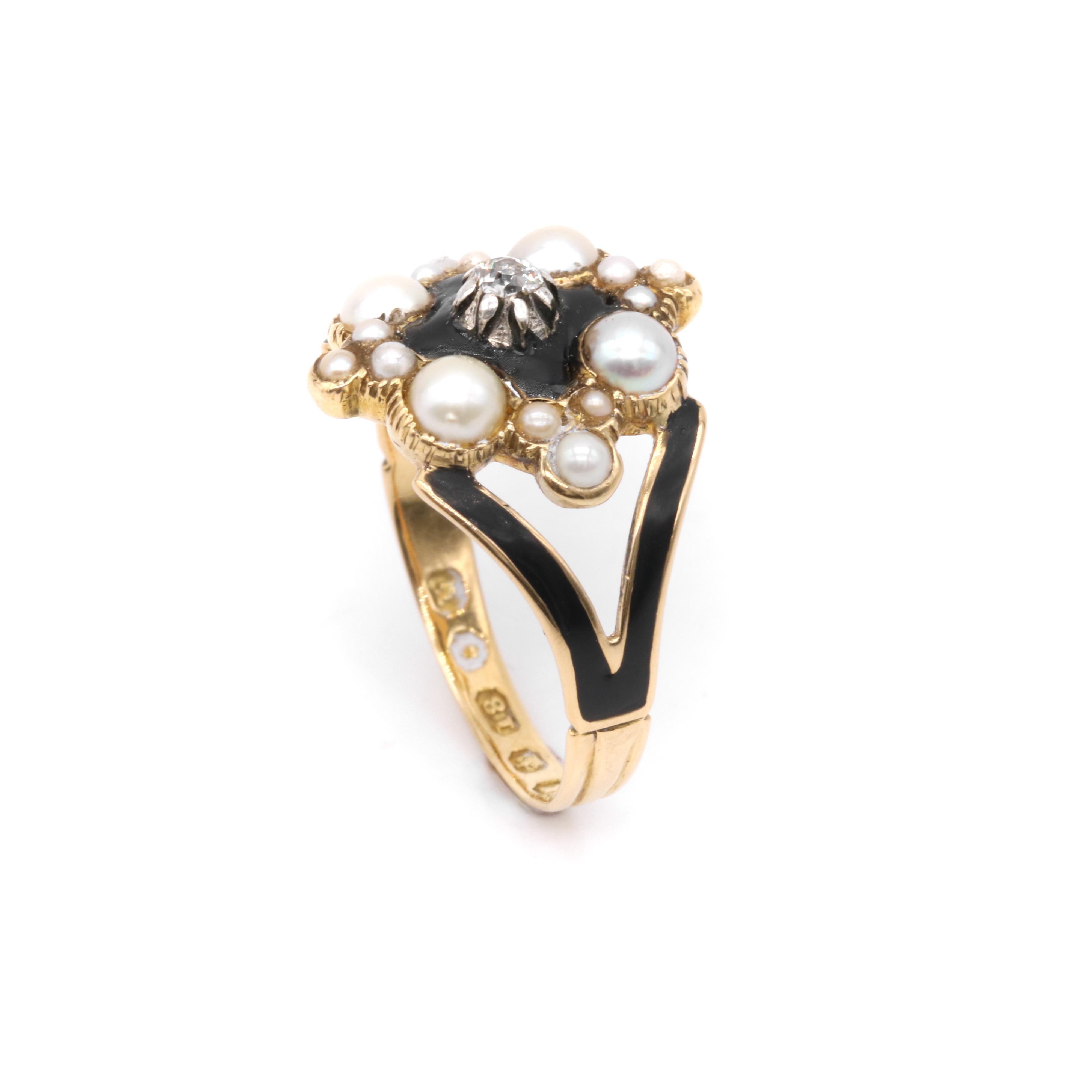 Antique Victorian 1840s 18K Gold Diamond, Pearl and Black Enamel Mourning Ring For Sale 2