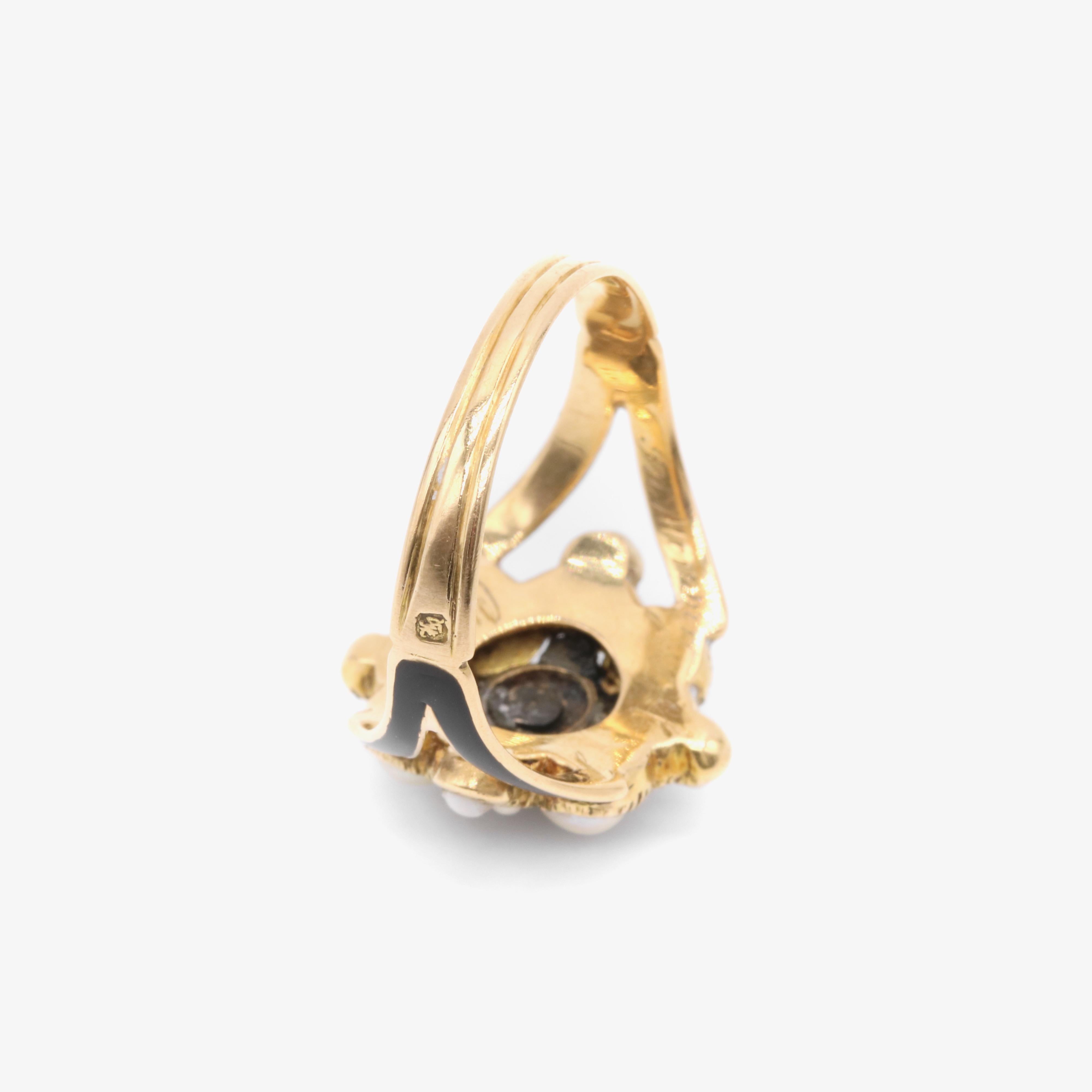 Antique Victorian 1840s 18K Gold Diamond, Pearl and Black Enamel Mourning Ring For Sale 3