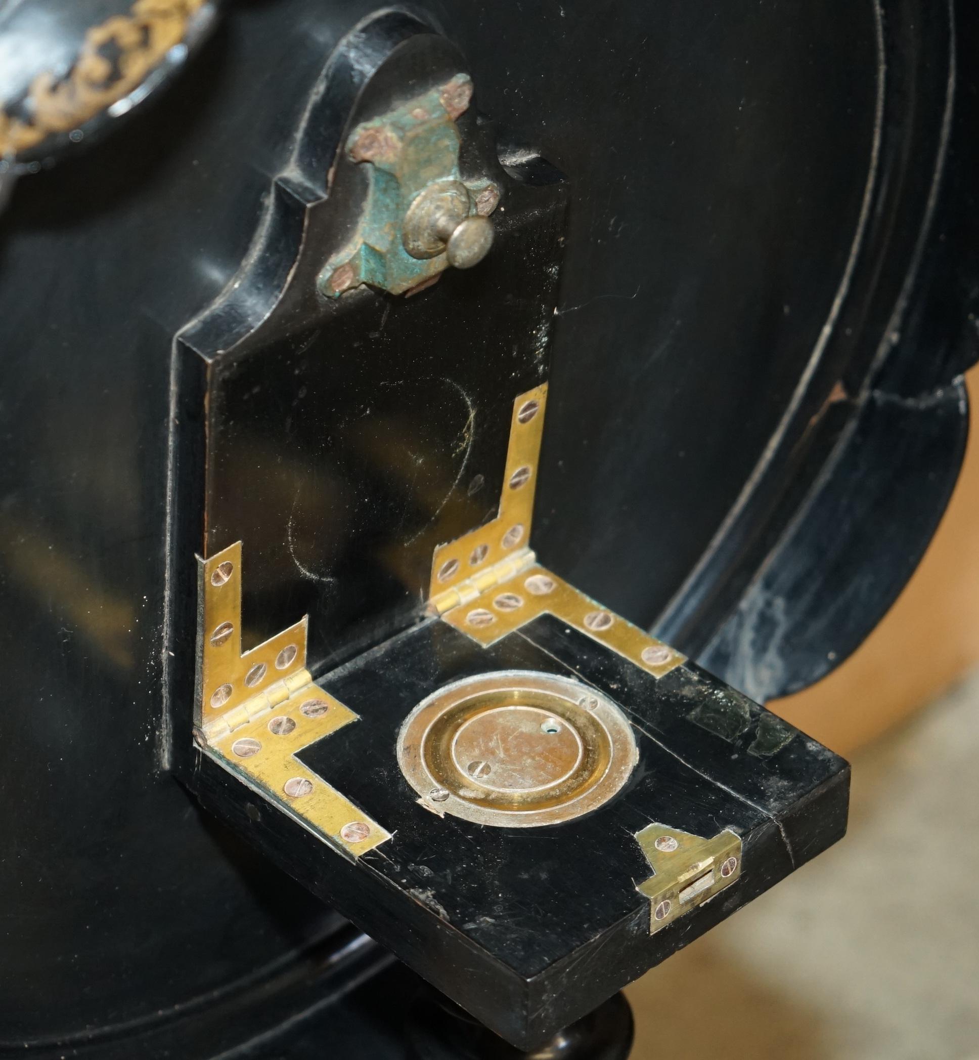 ANTICO VITTORIANO 1860 LACCA NERA MADRE DI PERLA CHESSA TILT TOP TAVOLO DA GIOCO in vendita 11