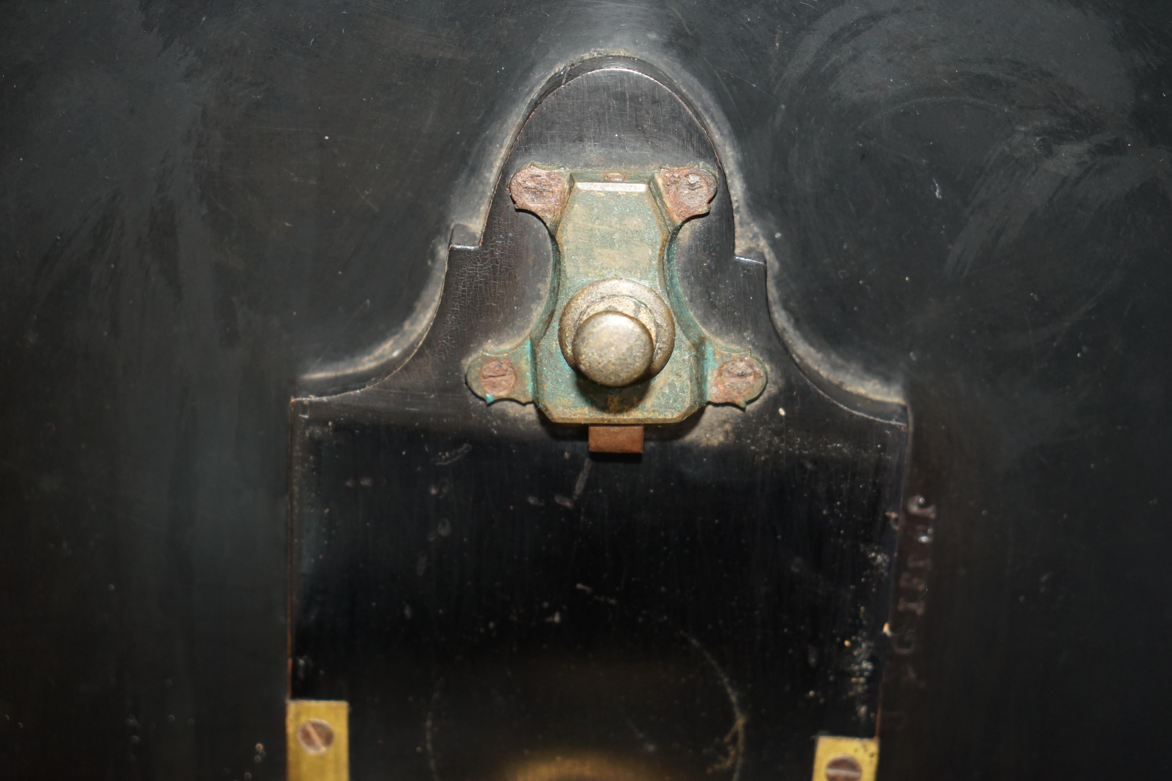 ANTICO VITTORIANO 1860 LACCA NERA MADRE DI PERLA CHESSA TILT TOP TAVOLO DA GIOCO in vendita 12