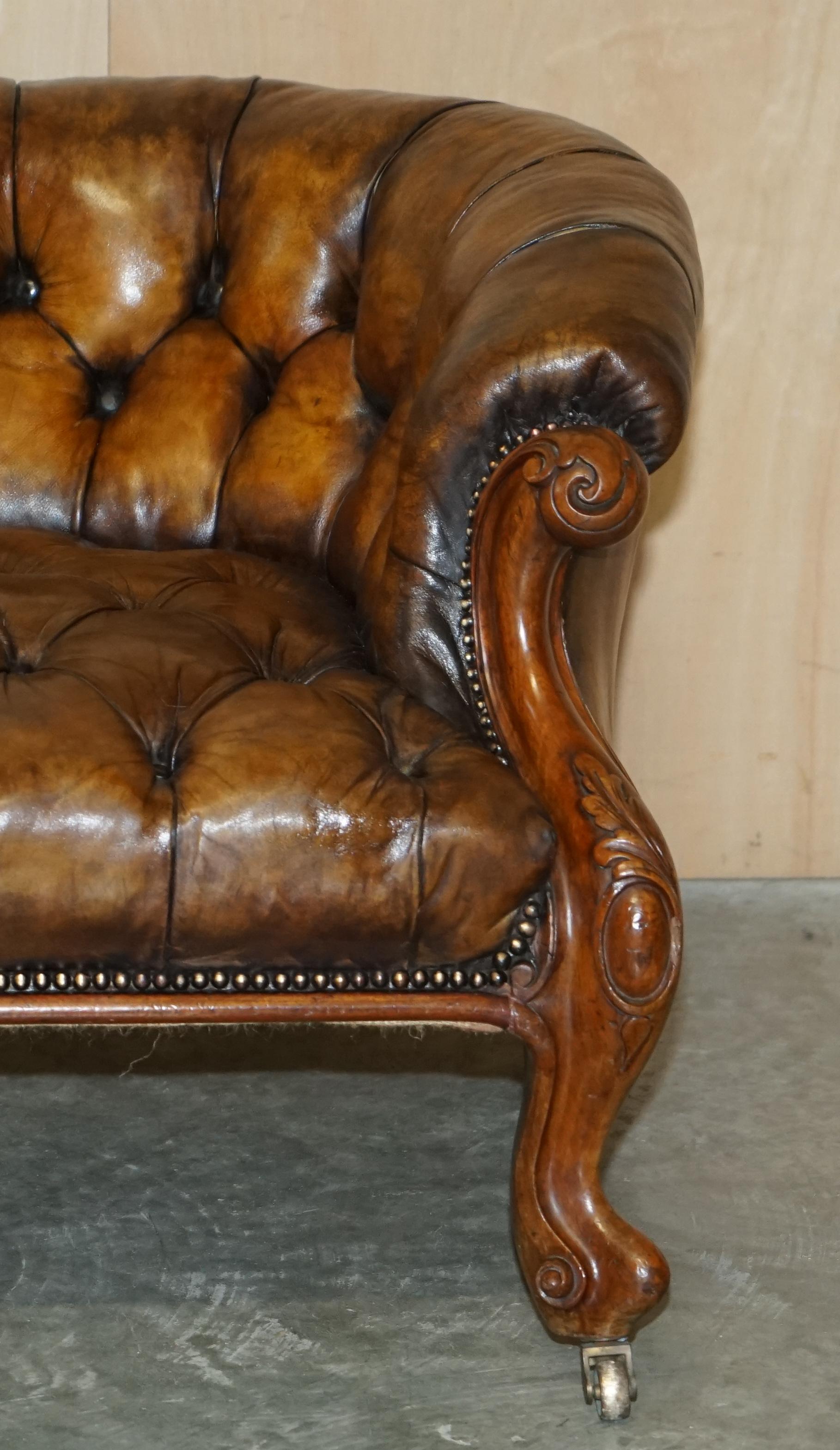 English Antique Victorian 1860 Show Frame Carved Walnut Chesterfield Brown Leather Sofa For Sale
