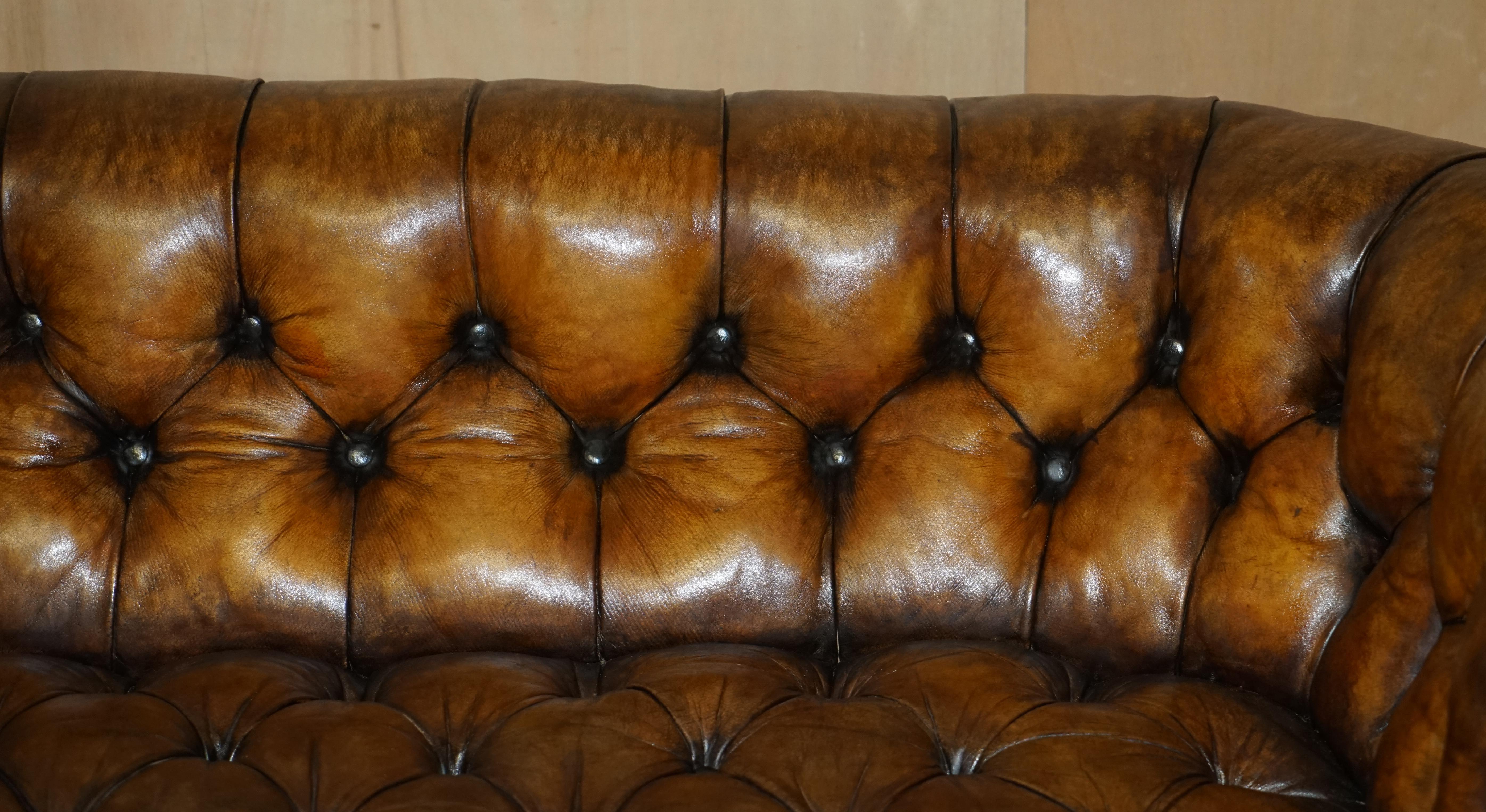 Mid-19th Century Antique Victorian 1860 Show Frame Carved Walnut Chesterfield Brown Leather Sofa For Sale