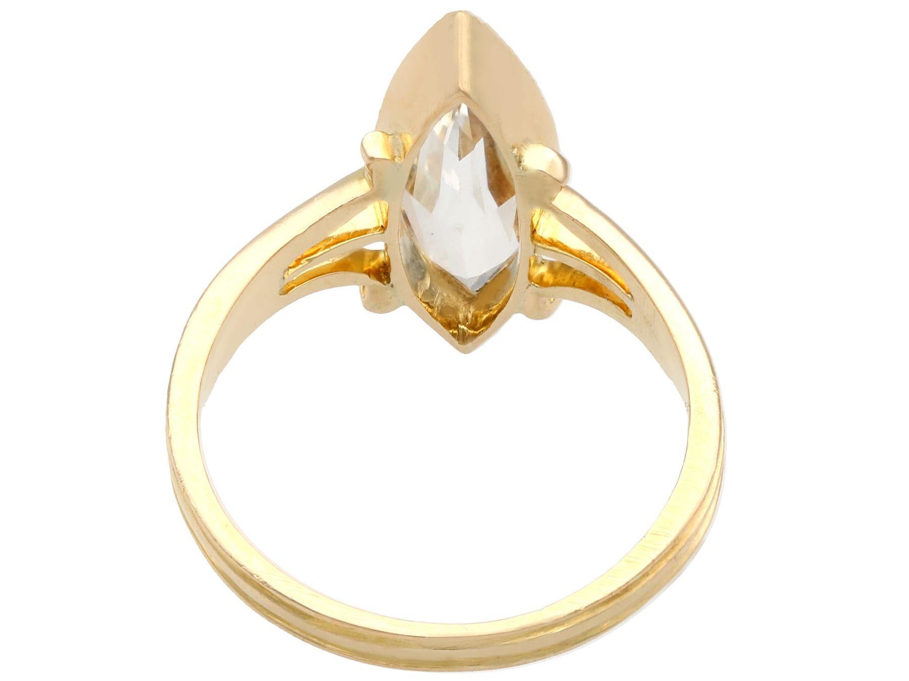 Taille Marquise Bague cocktail victorienne en or jaune et aigue-marine de 2,33 carats en vente