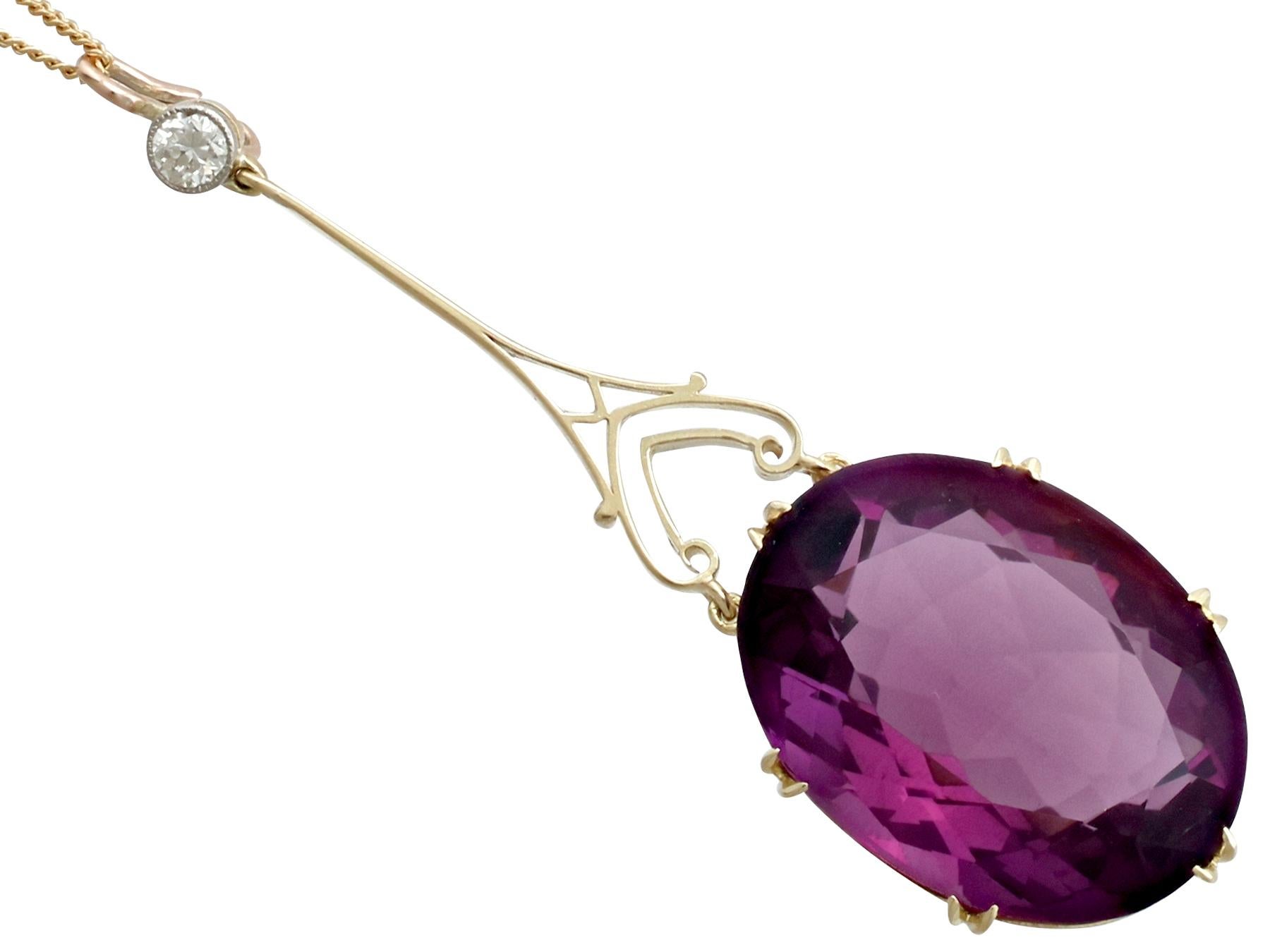 Antique Victorian 1890s 24.63 Carat Amethyst and Yellow Gold Pendant In Excellent Condition In Jesmond, Newcastle Upon Tyne