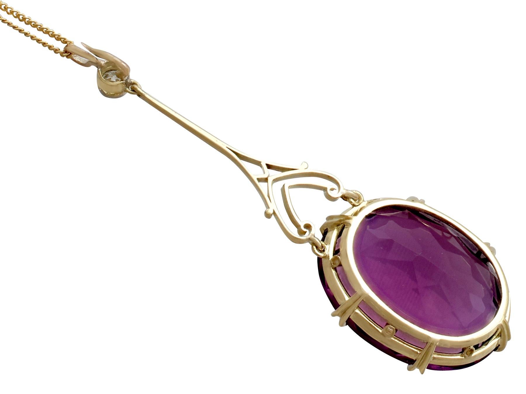 Antique Victorian 1890s 24.63 Carat Amethyst and Yellow Gold Pendant 1