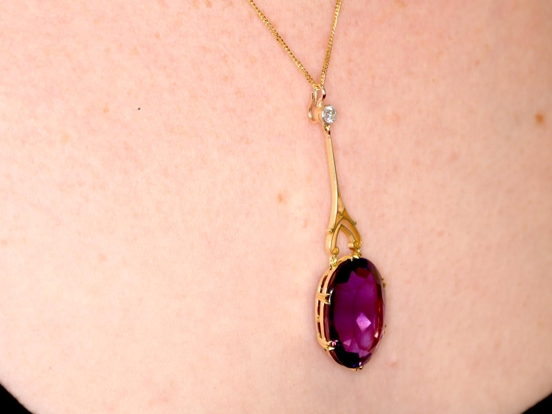 Antique Victorian 1890s 24.63 Carat Amethyst and Yellow Gold Pendant 5