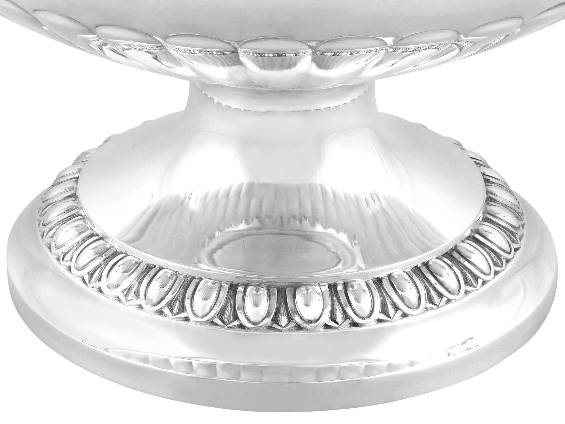 Antique Victorian 1899 Sterling Silver Presentation Bowl For Sale 4