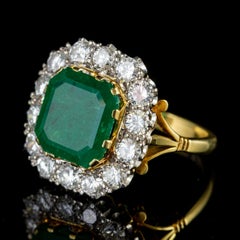 Antique Victorian 18ct Gold 4.50ct circa 1900 Emerald Diamond Cluster Ring
