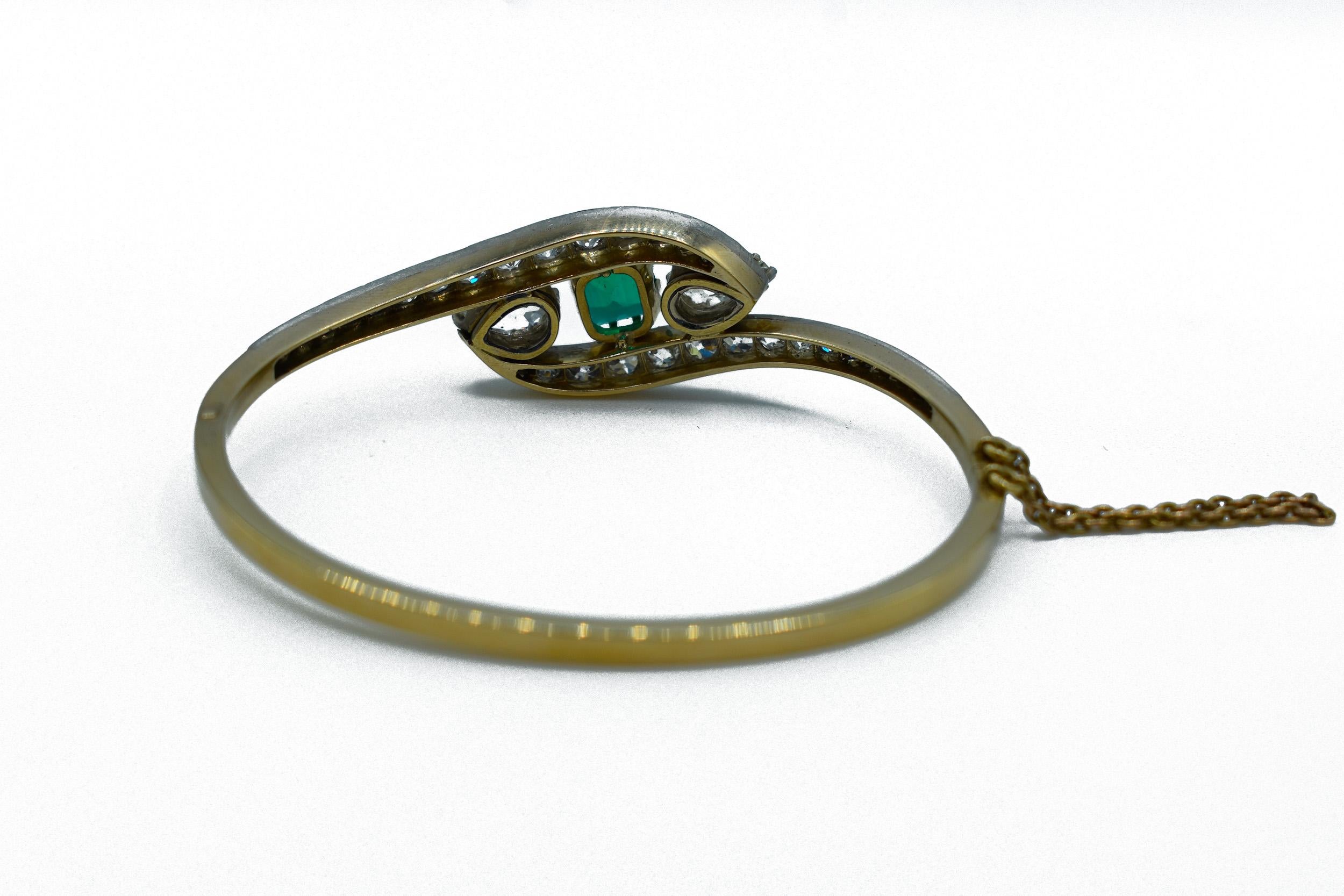 Bracelet victorien ancien en or 18ct avec diamants et émeraude naturelle Excellent état - En vente à London, GB