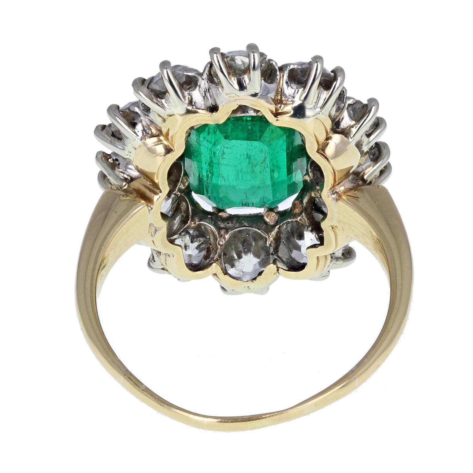Antique Victorian 18 Carat Gold Emerald Old Cut Diamond Cluster Cocktail Ring In Excellent Condition For Sale In Newcastle Upon Tyne, GB