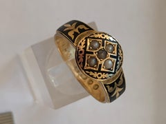 Antique Victorian 18ct Gold Memorial Ring
