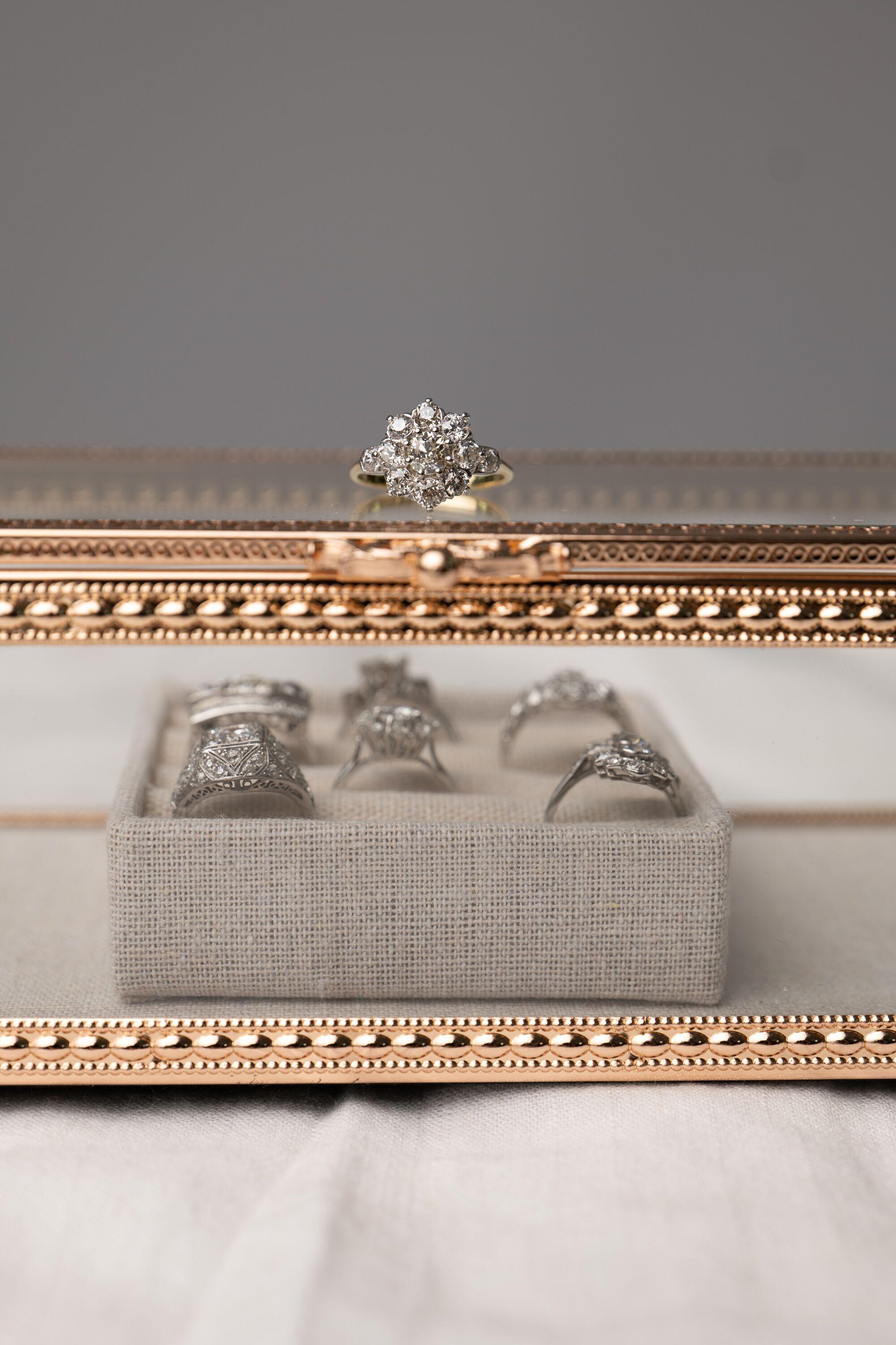 Antique Victorian, 18 Carat Gold, Platinum, Old-Cut Diamond Cluster Ring In Excellent Condition In Rochford, Essex