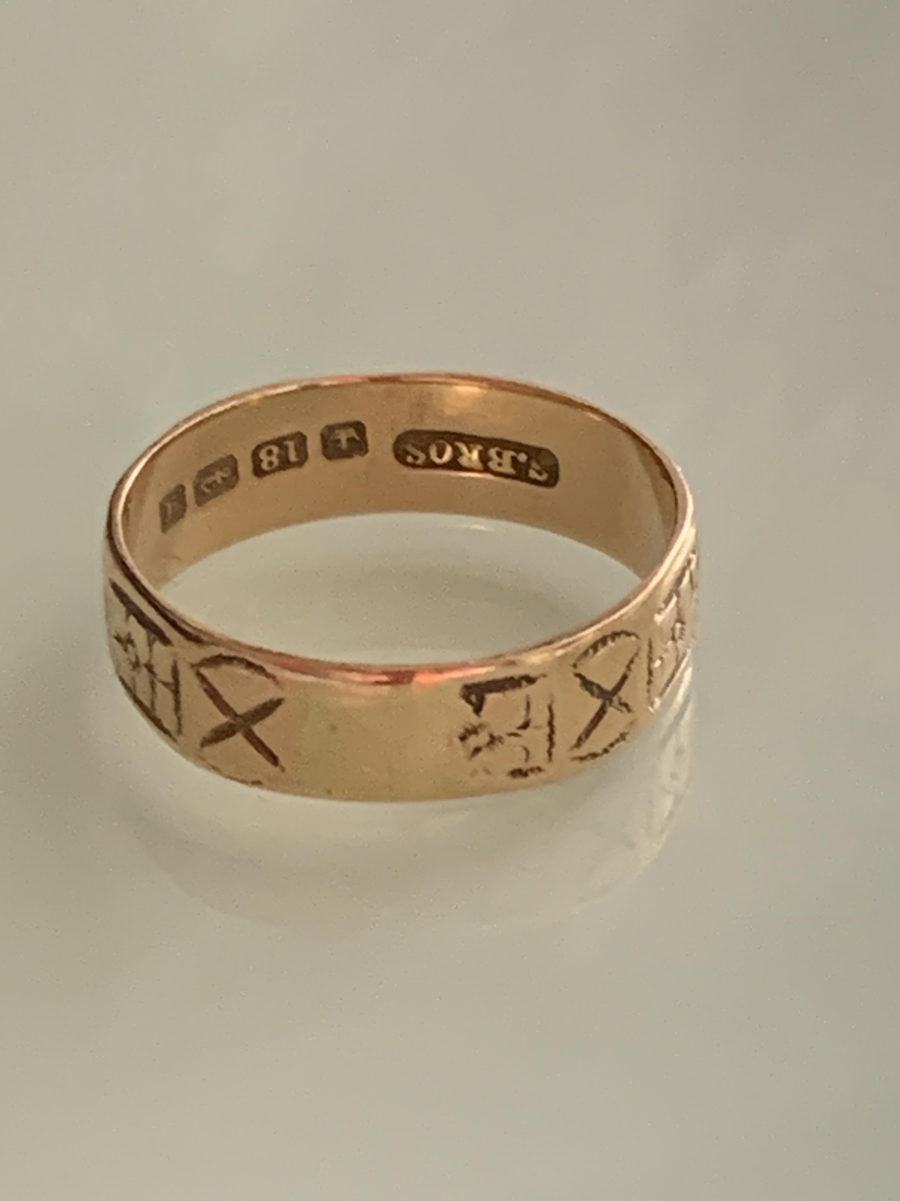 Anillo Victoriano Antiguo de Oro Rosa de 18 ct en Bueno estado para la venta en London, GB