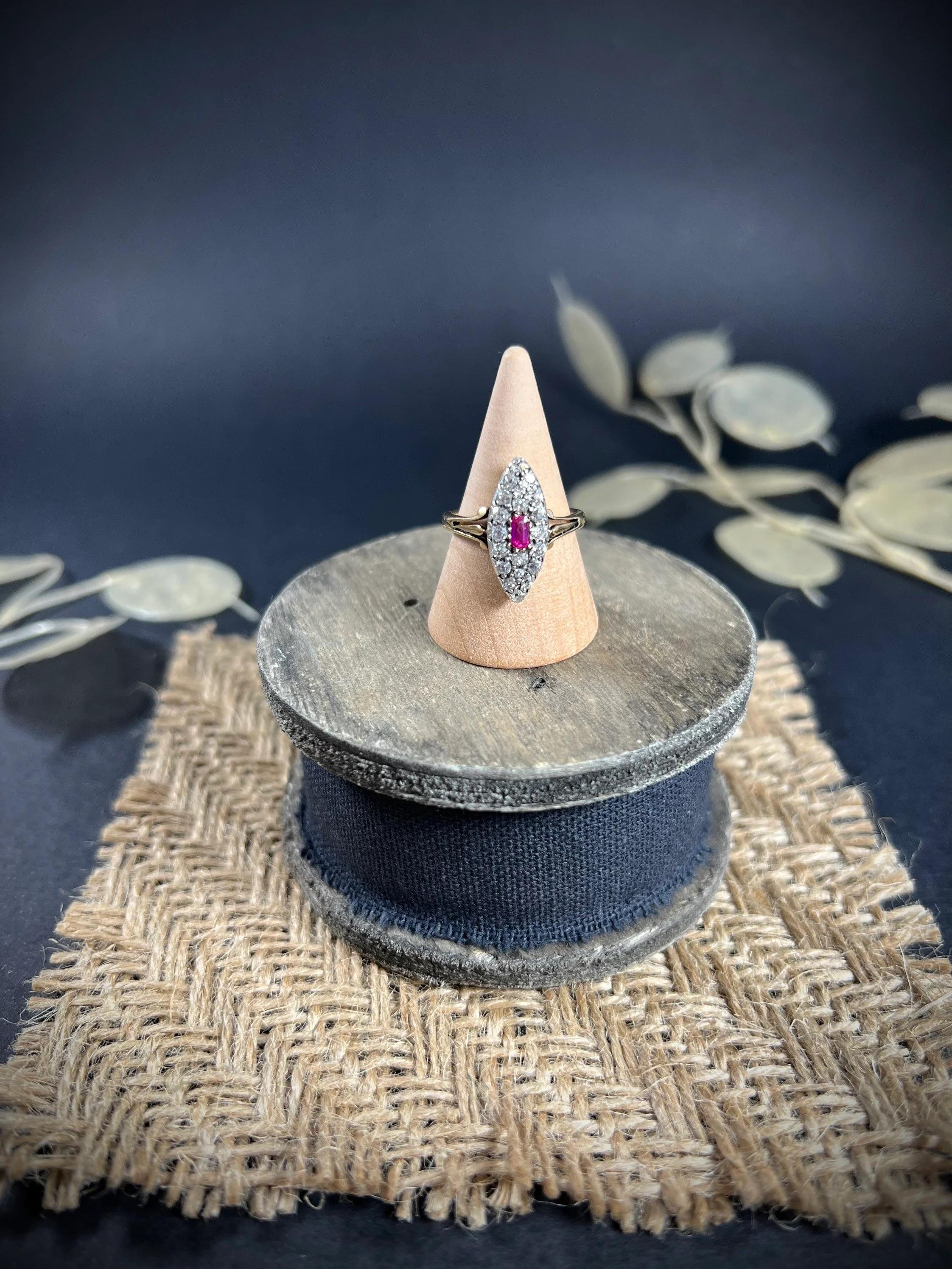 Antique Victorian 18ct Gold Ruby & Diamond Marquise Ring For Sale 1