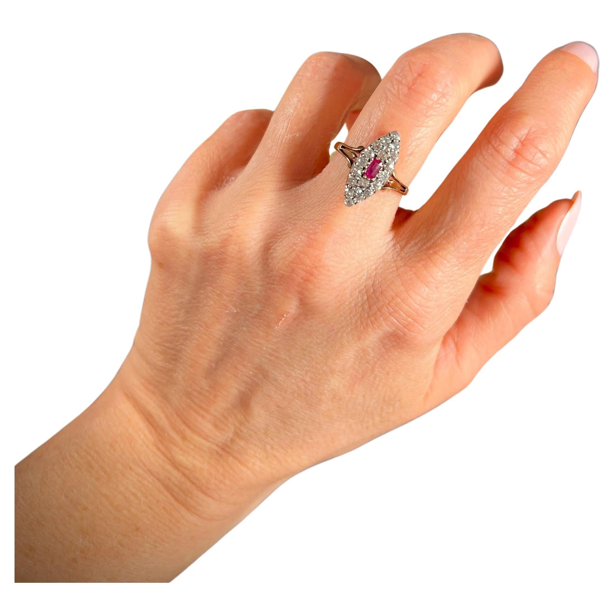 Ancienne bague victorienne marquise en or 18ct avec rubis et diamants