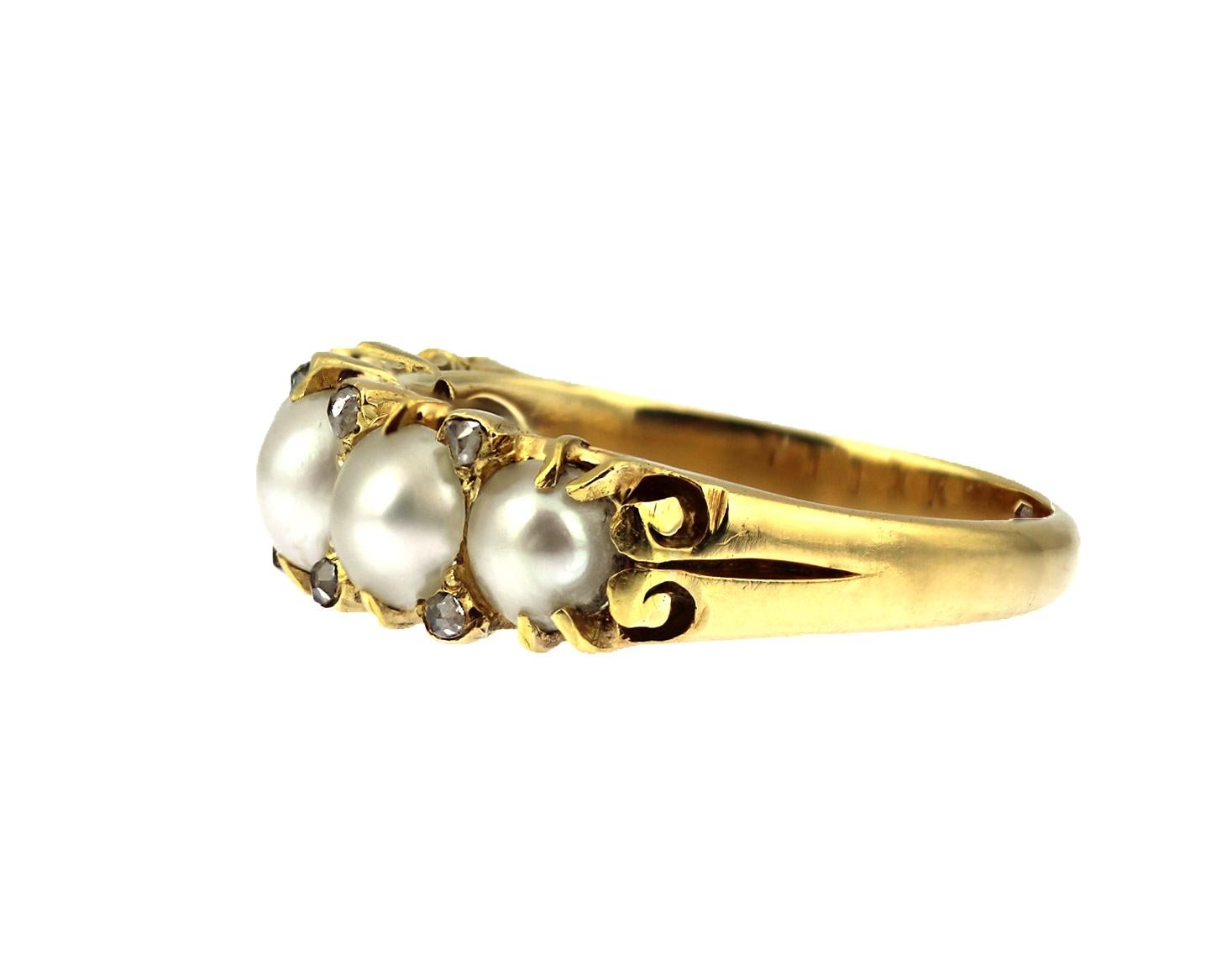 Antique Victorian 18ct yellow gold, cultured pearl and diamond crystal ring For Sale 1