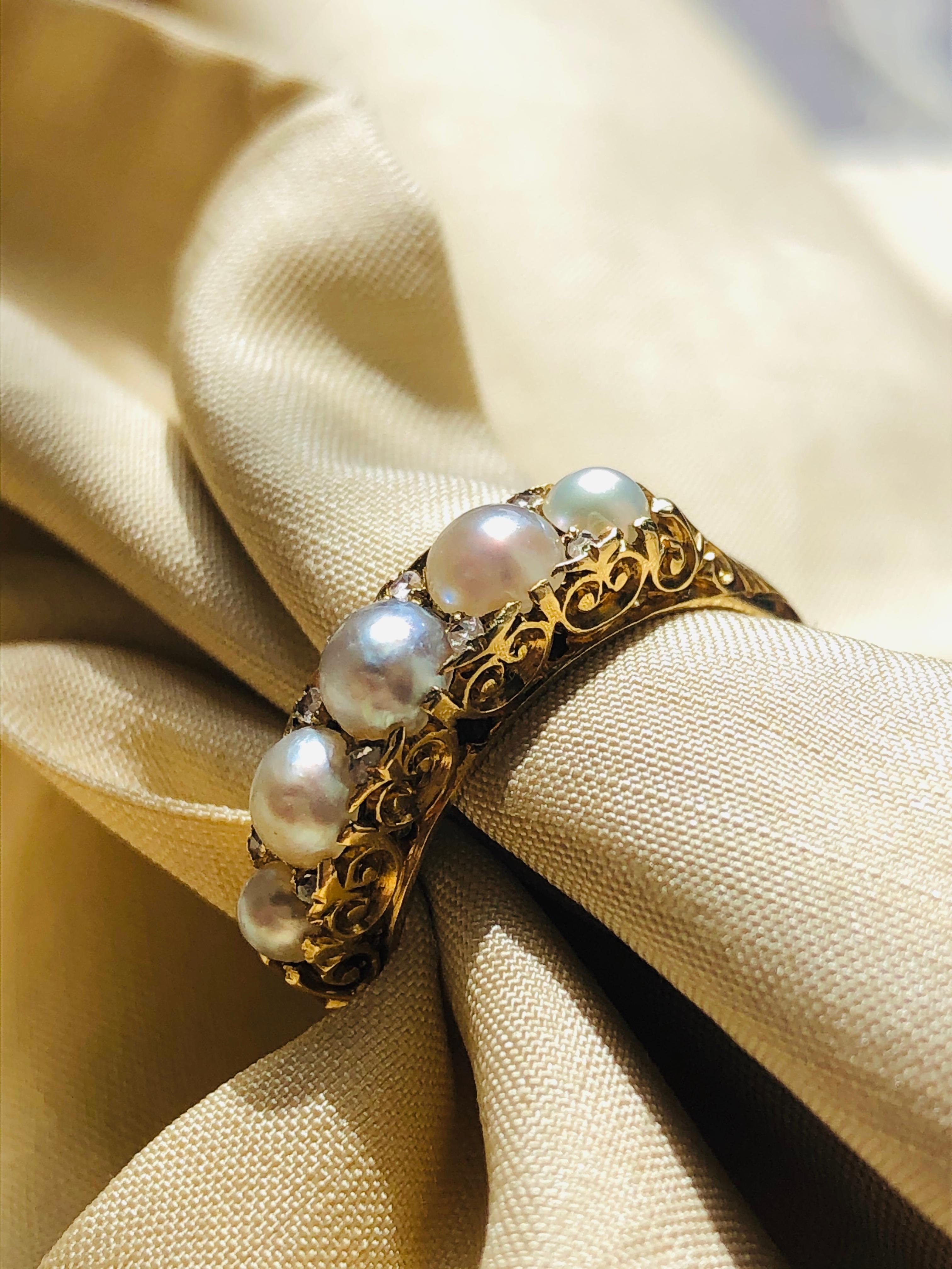 Antique, Victorian, 18 Carat Yellow Gold, Natural Pearl and Diamond Ring In Good Condition In Rochford, Essex